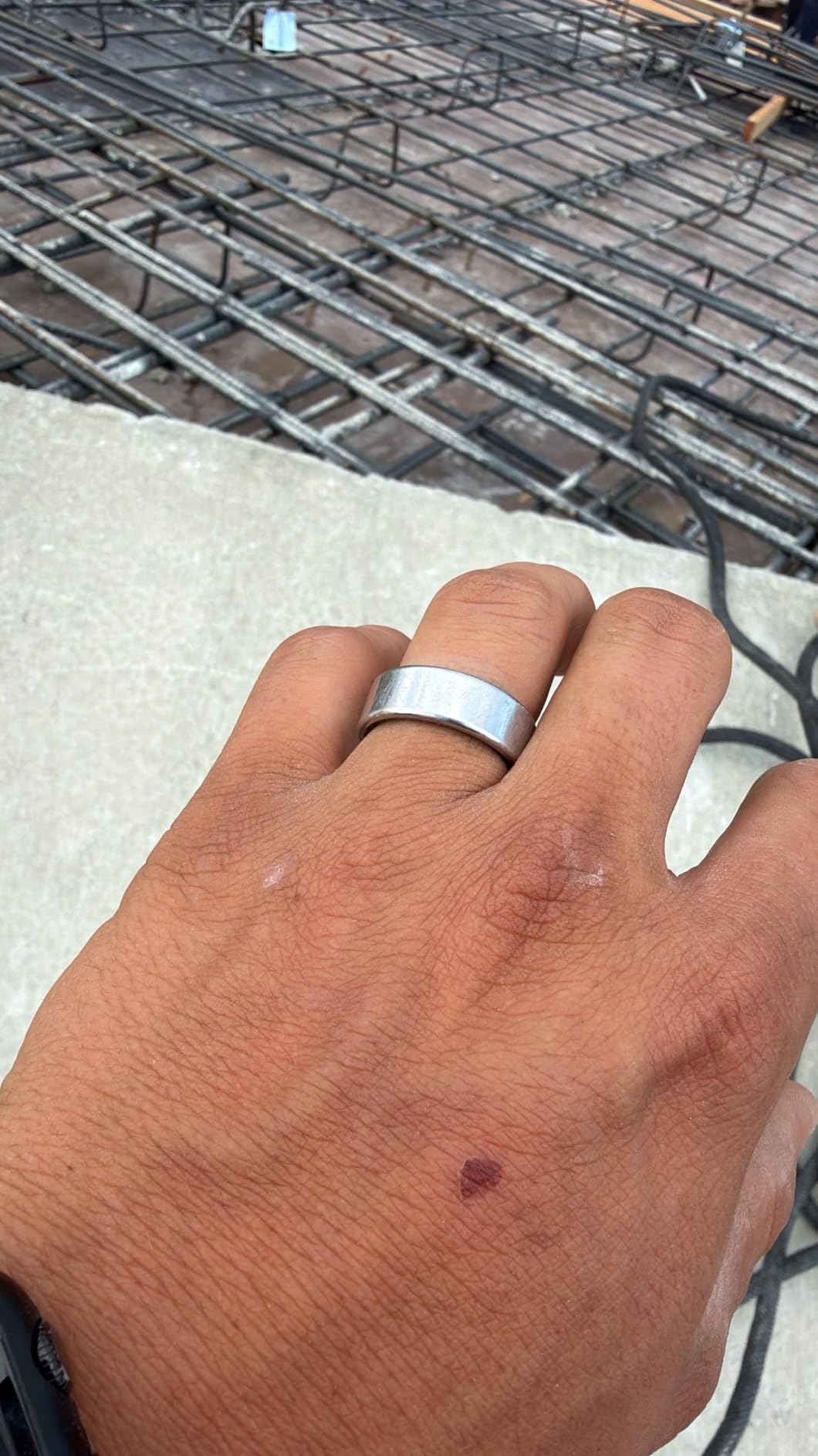 2026 Smart Ring New Health Tracker, IP68 Waterproof, iOS/Android Compatible, Sleep, Exercise & Health Monitoring, No Subscription, 5-Day Battery Life for Women & Men (Rose Gold, 7) customer photo 2