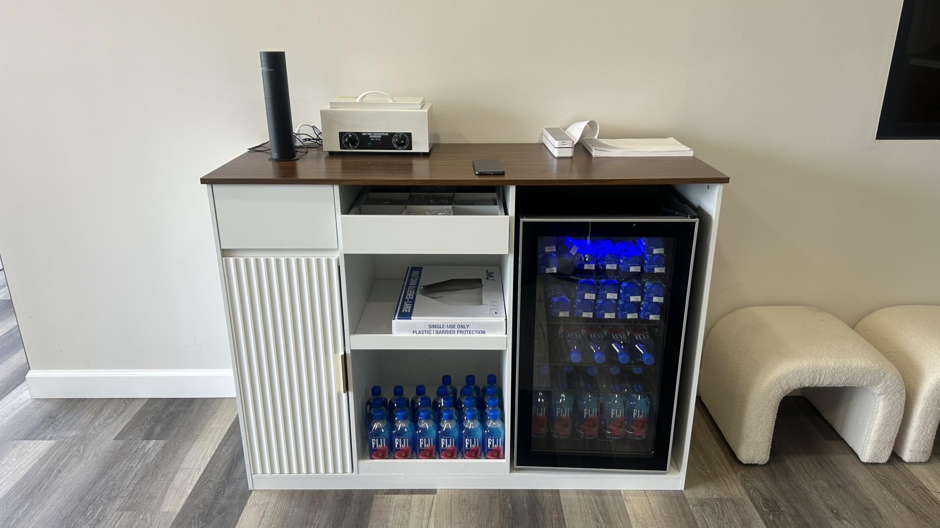 Electactic Wine Cooler 37 Bottle Freestanding Fridge with Stainless Steel Reversible Glass Door, 145 Can Beverage Refrigerator Quiet Compressor for Home Kitchen Bar, 4.5 Cu.ft Silver customer photo 2