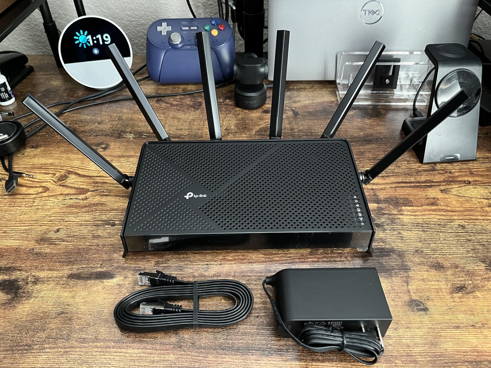TP-Link Archer BE12000 | Tri-Band Wi-Fi 7 Router | Includes Latest 6GHz Wi-Fi Band | New Wi-Fi 7 Features | 10G Connectivity | Compatible with Alexa and Google Assistant (Archer BE670) customer photo 2