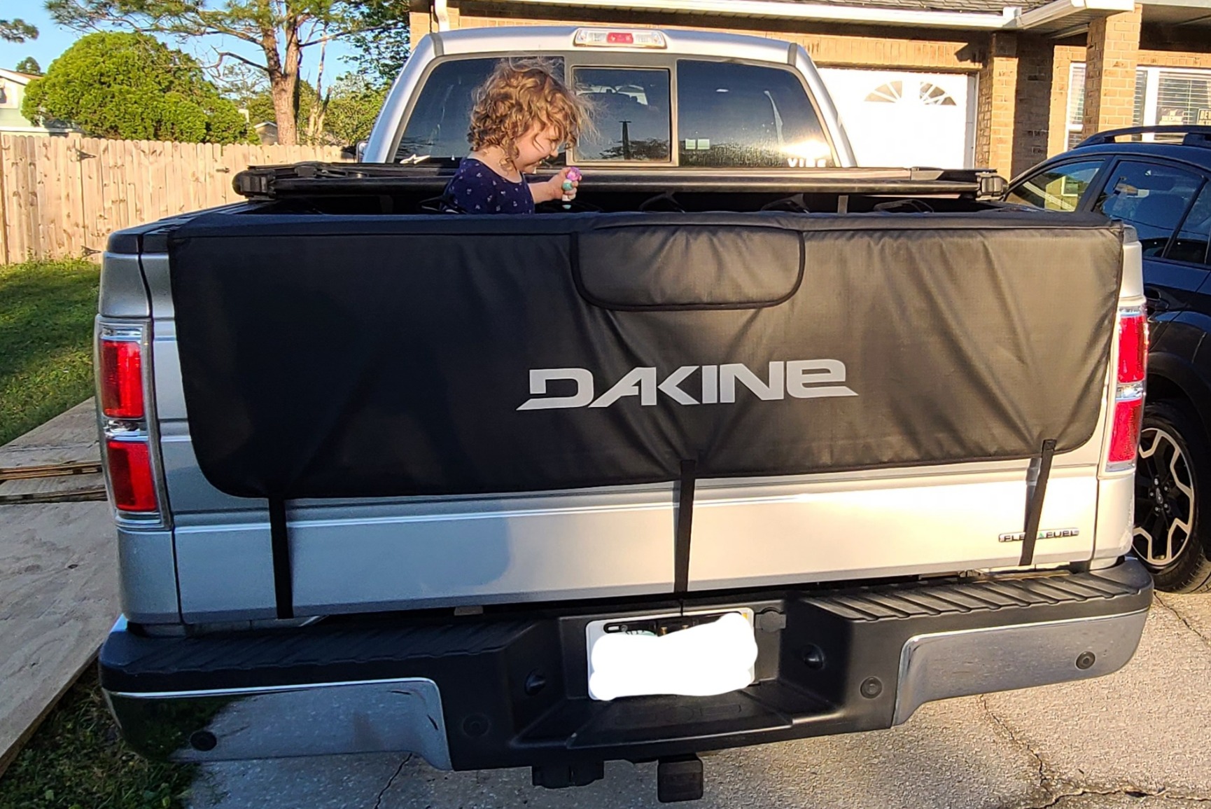 Dakine Pickup Pad, Standard Tailgate Bike Pad customer photo 2