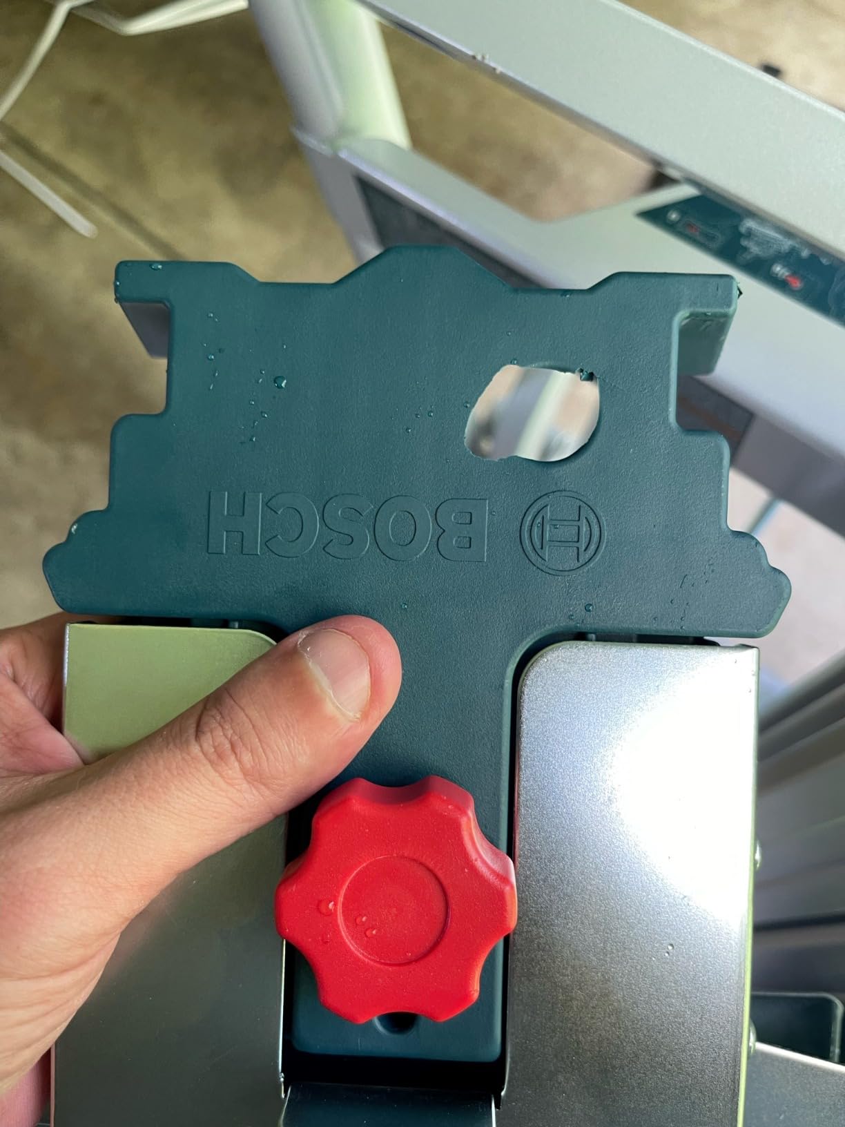 BOSCH T4B Gravity-Rise Miter Saw Stand with Wheels customer photo 1