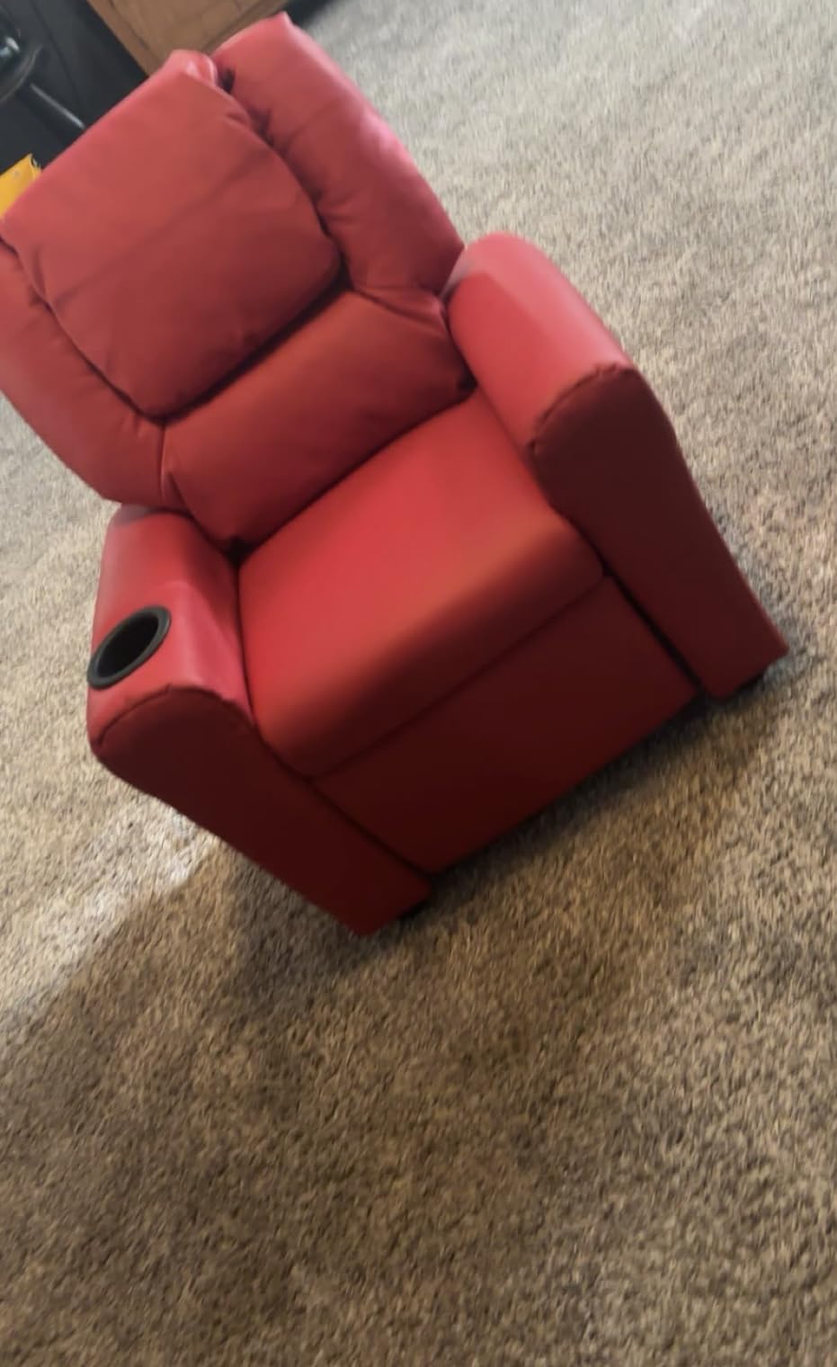 Flash Furniture Vana LeatherSoft Kids Recliner with Cup Holder, Headrest, and Safety Recline, Contemporary Reclining Chair for Kids, Supports up to 90 lbs., Brown customer photo 1