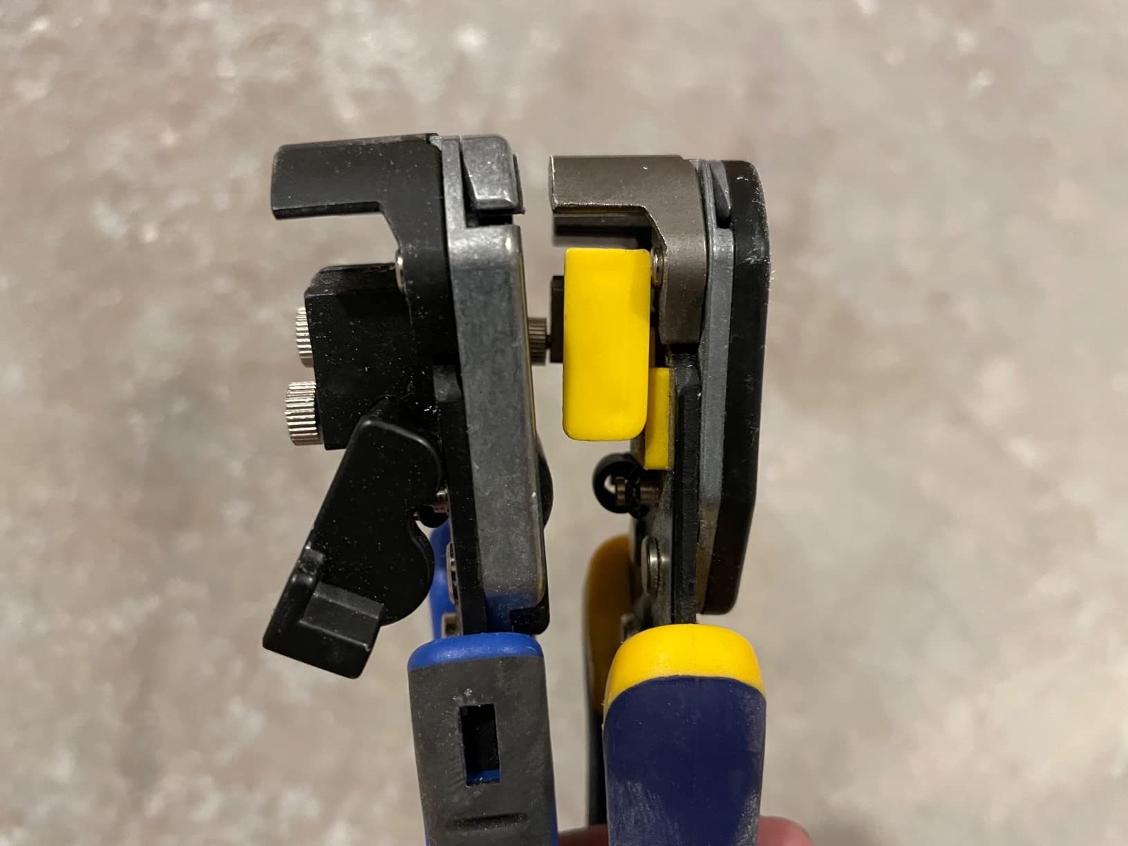 Klein Tools 11061 Self-Adjusting Stripper / Cutter, Heavy Duty, for 10-20 AWG Solid, 12-22 AWG Stranded, and Romex Wire 12/2 and 14/3 customer photo 1