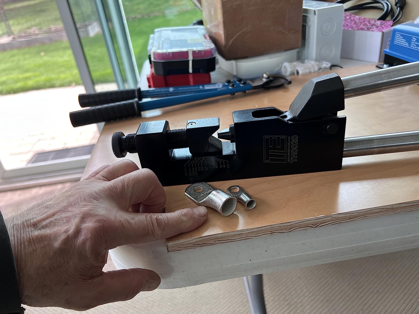 TEMCo TH0020 Lug Crimper Tool for 10 AWG - 400 MCM wire lugs- DIELESS Indent Electrical Battery Terminal Cable Wire customer photo 2