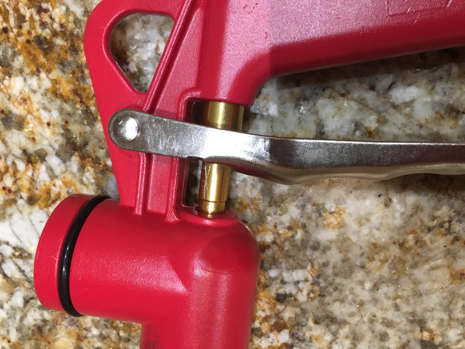 Goplus 1.45 Gallon Air Texture Gun, Drywall Texture Sprayer with 3 Nozzle 4.0mm, 6.0mm, 8.0mm, Air Hopper Spray Gun, Perfect for Orange Peel, Stucco Mud, Knockdown, Popcorn Ceiling customer photo 2
