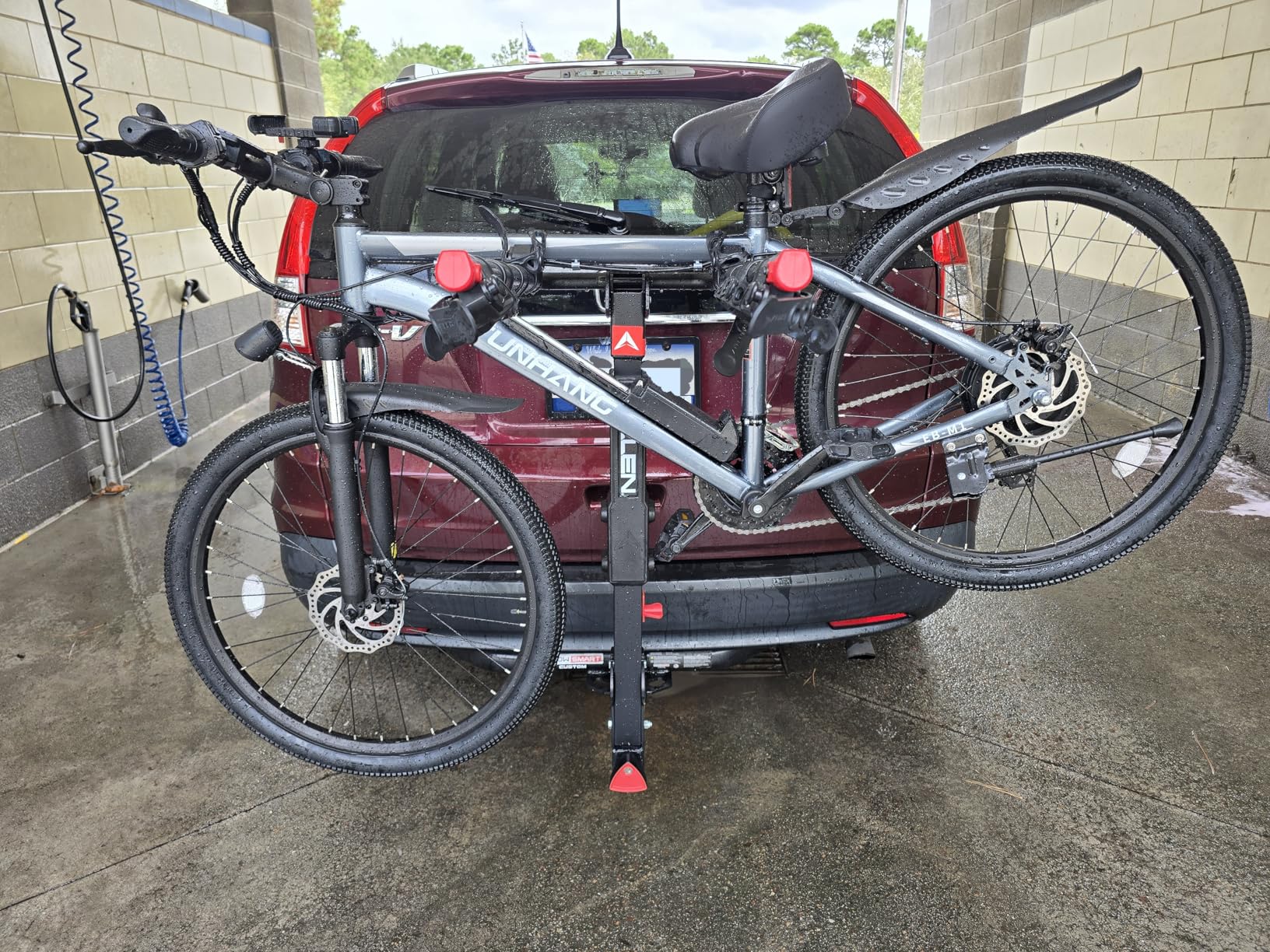 Allen Sports Premier Locking Quick Release 4-Bike Carrier for 2 in. Hitch, Black customer photo 1