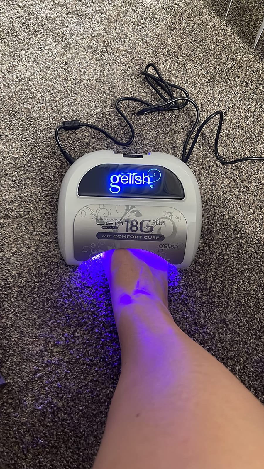 Gelish 18G Plus LED Light - 36W Professional LED Curing Lamp with Comfort Cure Technology, 60-Second Setting, Removable Magnetic Tray, SafeLight, Pedicure Friendly, Acetone Resistant customer photo 2