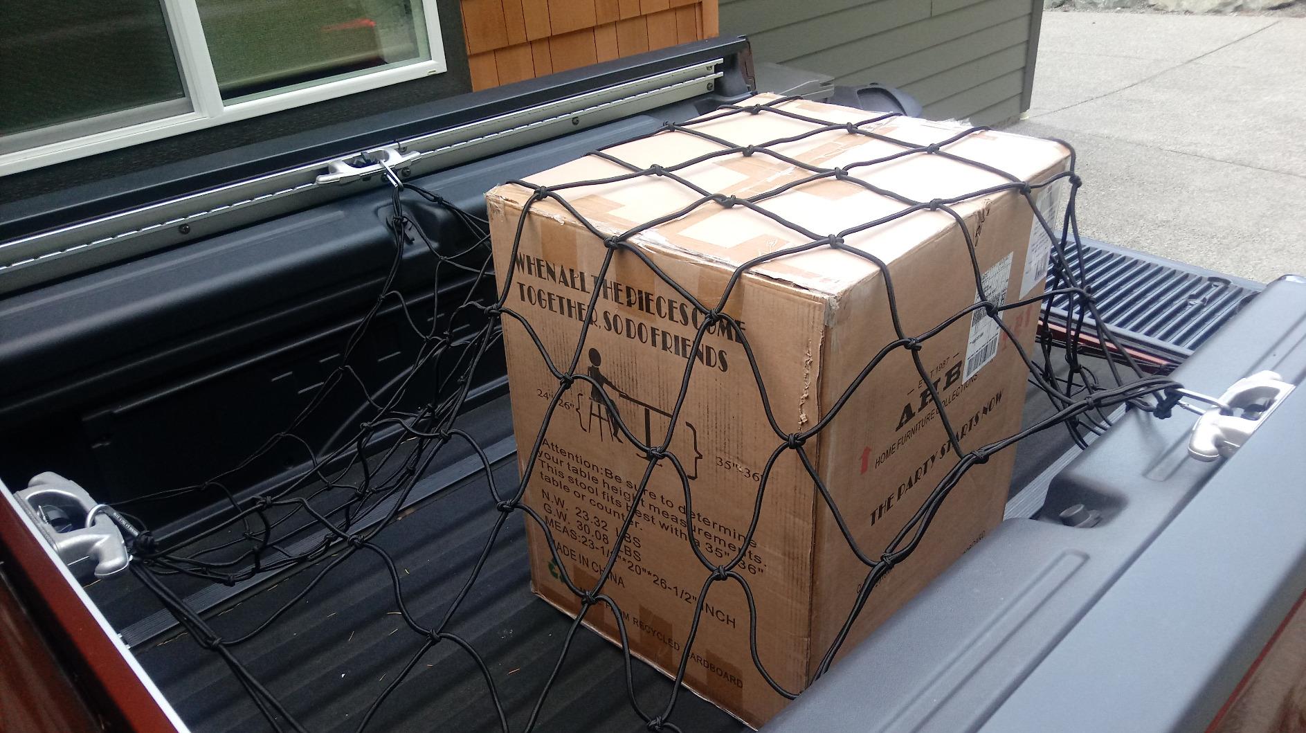 Seven Sparta Large Cargo Net for Truck Bed - 5x7ft Stretches to 10x14ft with 16 Carabiners customer photo 1