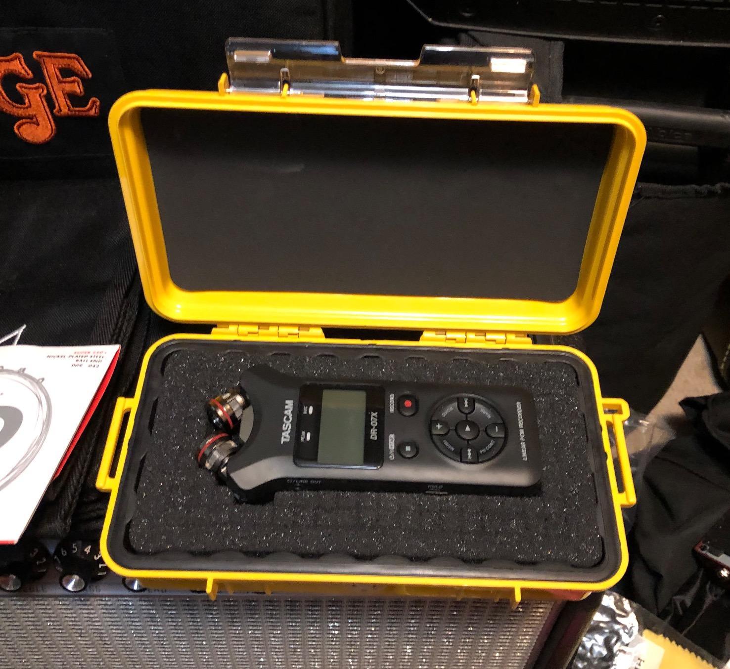 Tascam DR-07X Stereo Handheld Digital Audio Portable Recorder and USB Audio Interface, Pro Field, AV, Music, Dictation Recorder customer photo 1