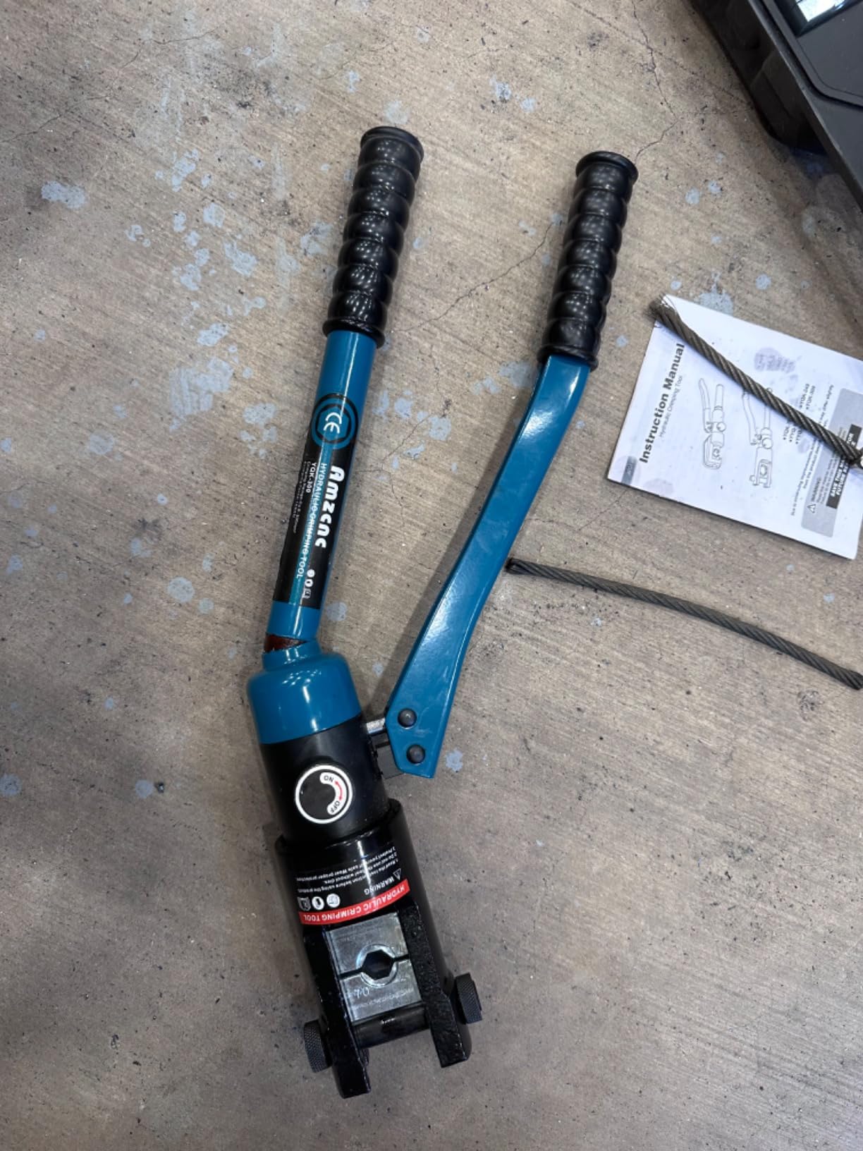 AMZCNC 16 Ton Hydraulic Wire Crimper, 9 AWG-600 MCM, 13 Die Sets | Electricians & Mechanics, Hydraulic Cable Lug Crimper, Copper & Aluminum Terminals, Solar, RV, Marine & Automotive customer photo 1