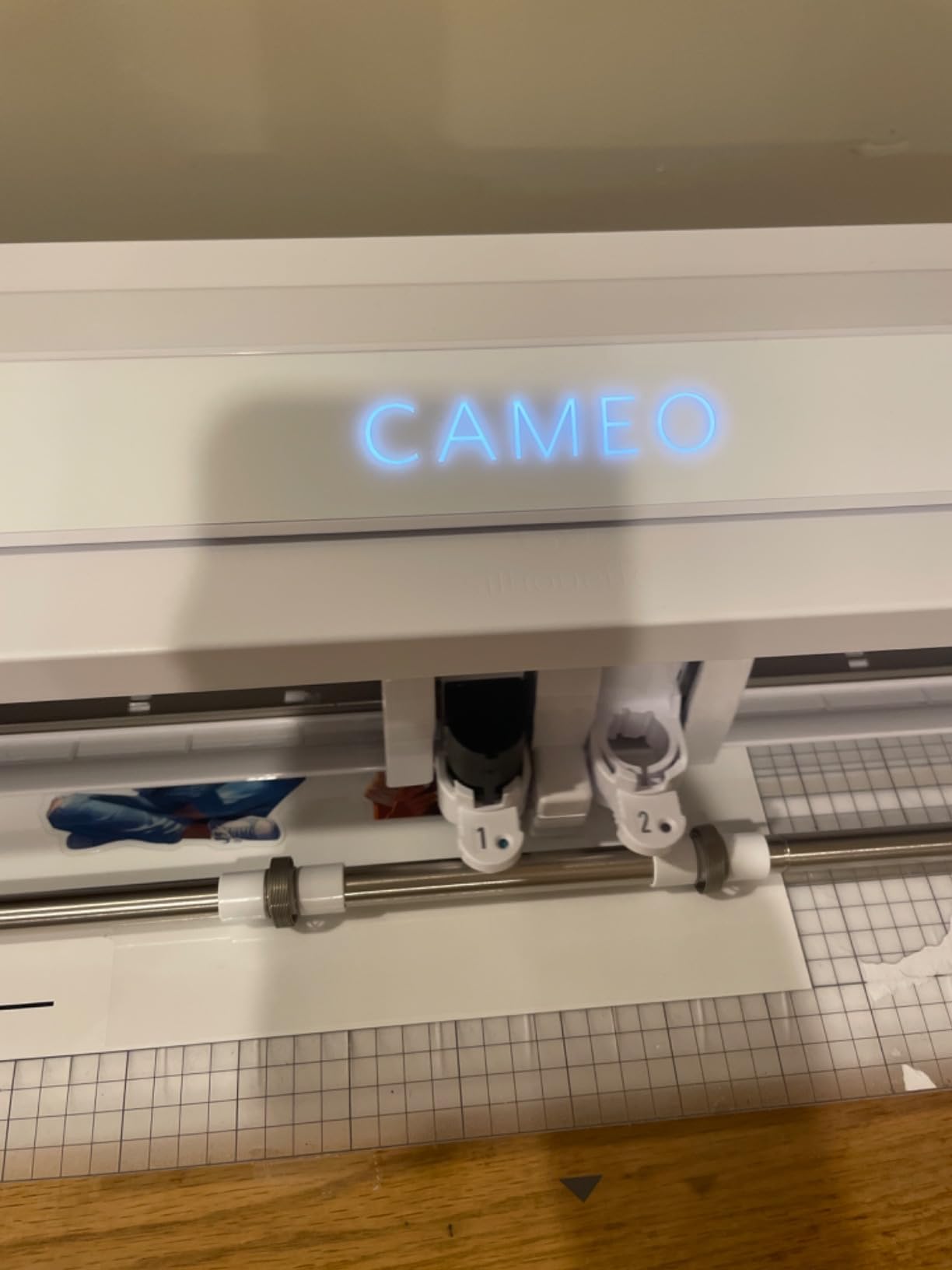 Silhouette America Cameo 5 Alpha (α) - Smart Cutting Machine, Bianco Carrara (Starter Bundle) - Includes Studio Software, 24 Oracal Vinyl Rolls, Tool Kit & 25 Free Designs for DIY - ES Mat Compatible customer photo 2