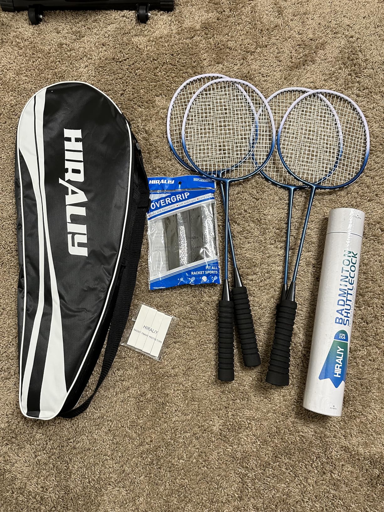 HIRALIY Badminton Rackets Set, 4 Rackets, 12 Birdies, 1 Carrying Bag | Badminton Set for Backyards, Outdoor Game for Adult Family Beginner customer photo 2