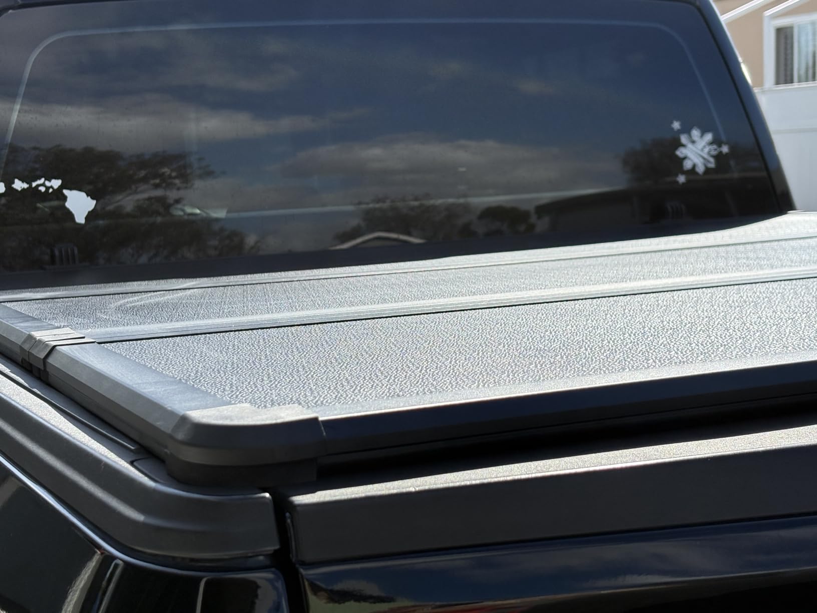 Tutel Hard Shell Folding Truck Bed Tonneau Cover|Fits 2015-2026 Ford F150 6'5