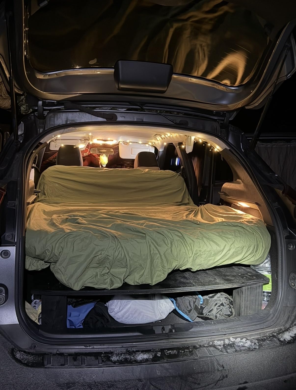 KMZ SUV Air Mattress Double-Sided Flocking Bed with Pump & 2 Pillows Beige | Thickened Inflatable Camping Bed for SUV Trunk & Rear Seat, Coffee & Beige Color, Ideal for Travel & Camping customer photo 1