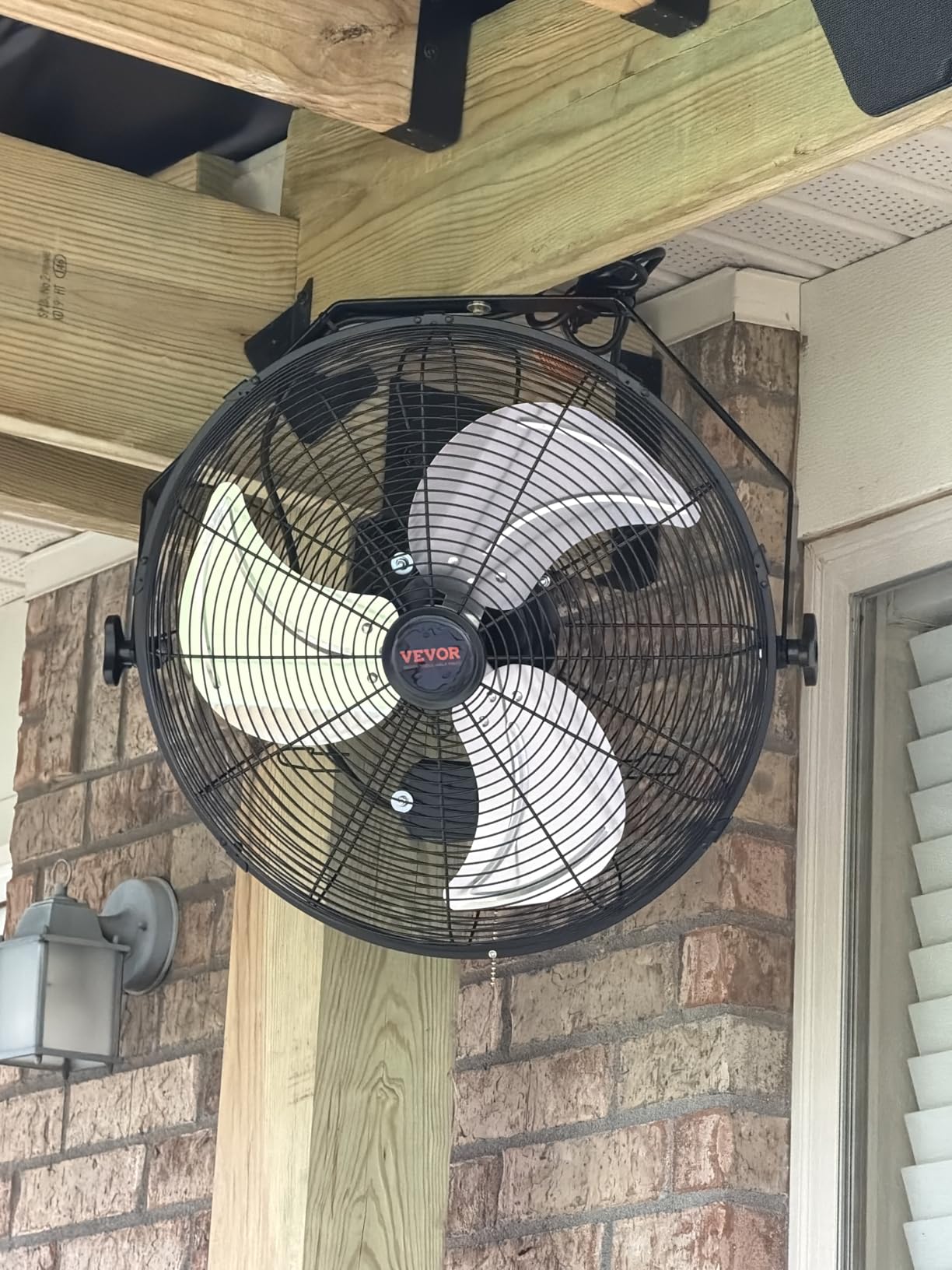 VEVOR 30 Inch Wall-Mount Misting Fan 3-speed IP44 Waterproof Oscillating | Max. 9500 CFM wall mounted fan for outdoor use, commercial, residential, greenhouse, workshop and patio, black, ETL listed customer photo 1