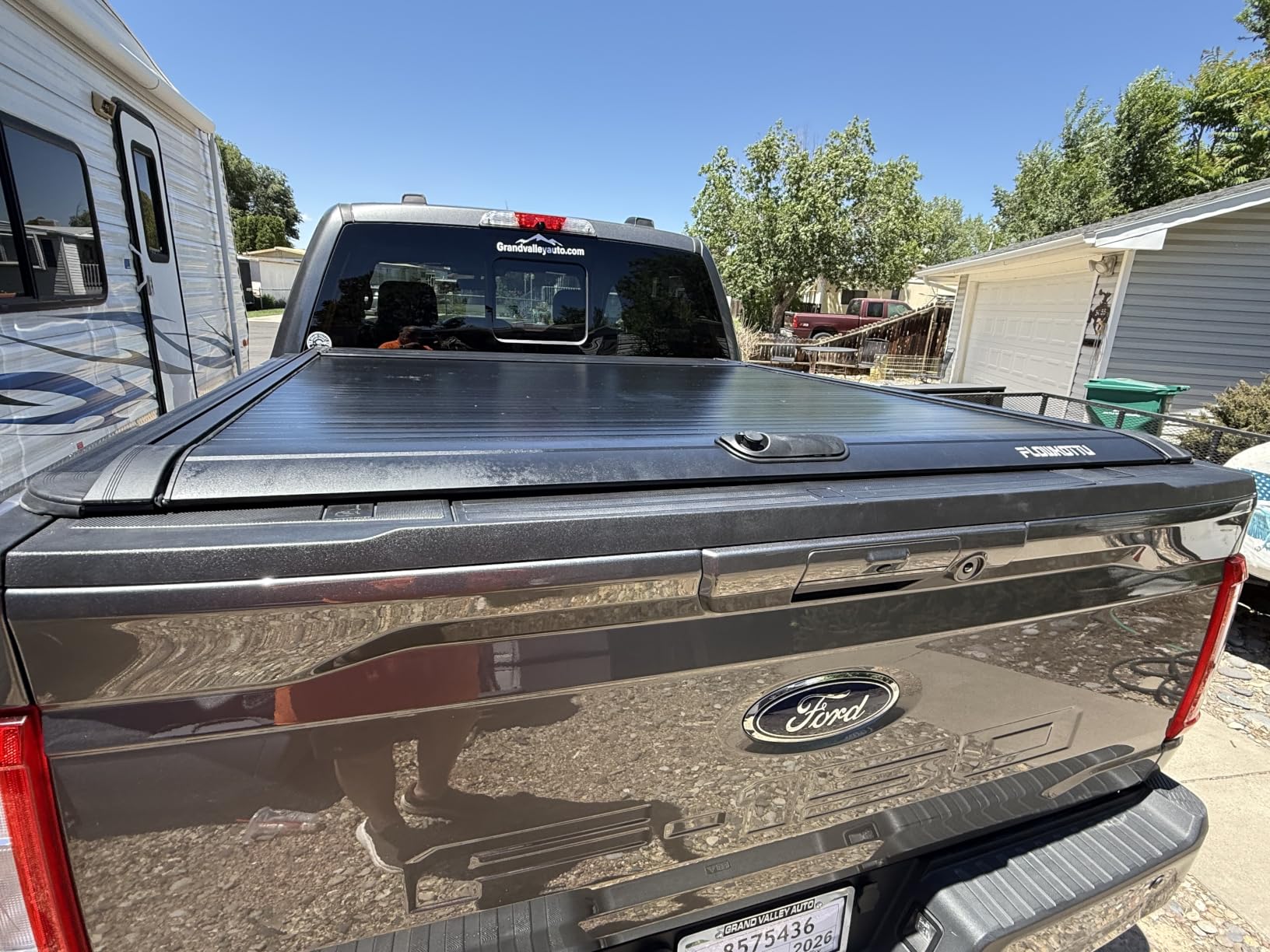 Flowkottu Retractable Tonneau Cover Fit Ford F-150 2015-2026 Truck Bed 5.5 | Lockable Waterproof Aluminum Auto-Recoil customer photo 1