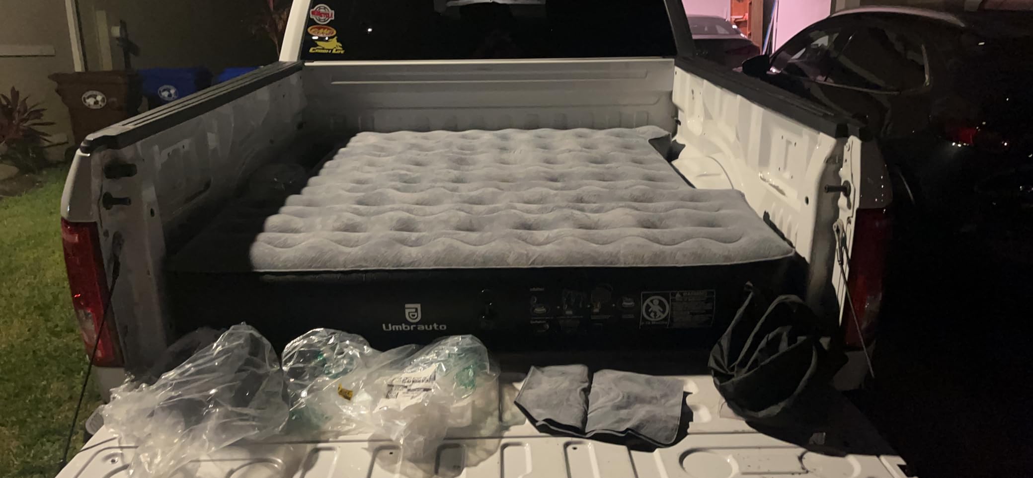 Umbrauto Air Mattress for 5.5-5.8 ft Full-Size Short Truck Beds, Inflatable Truck Tent Airbed with Pump, Pickup Camper Air Bed for Camping customer photo 2