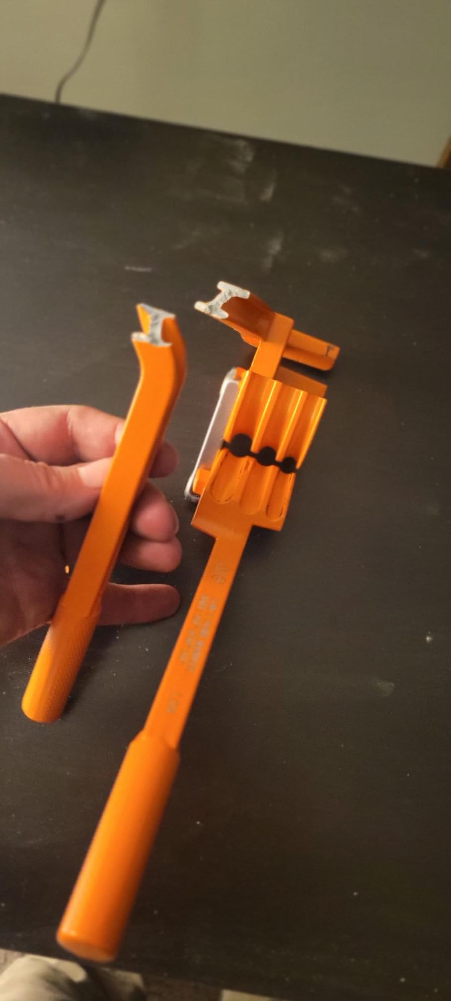 Klein Tools 51006 3-in-1 Tube Bender, 1/4, 5/16, and 3/8-Inch O.D. Tubing, Bends Soft Copper, Aluminum up to 180 Degrees customer photo 2