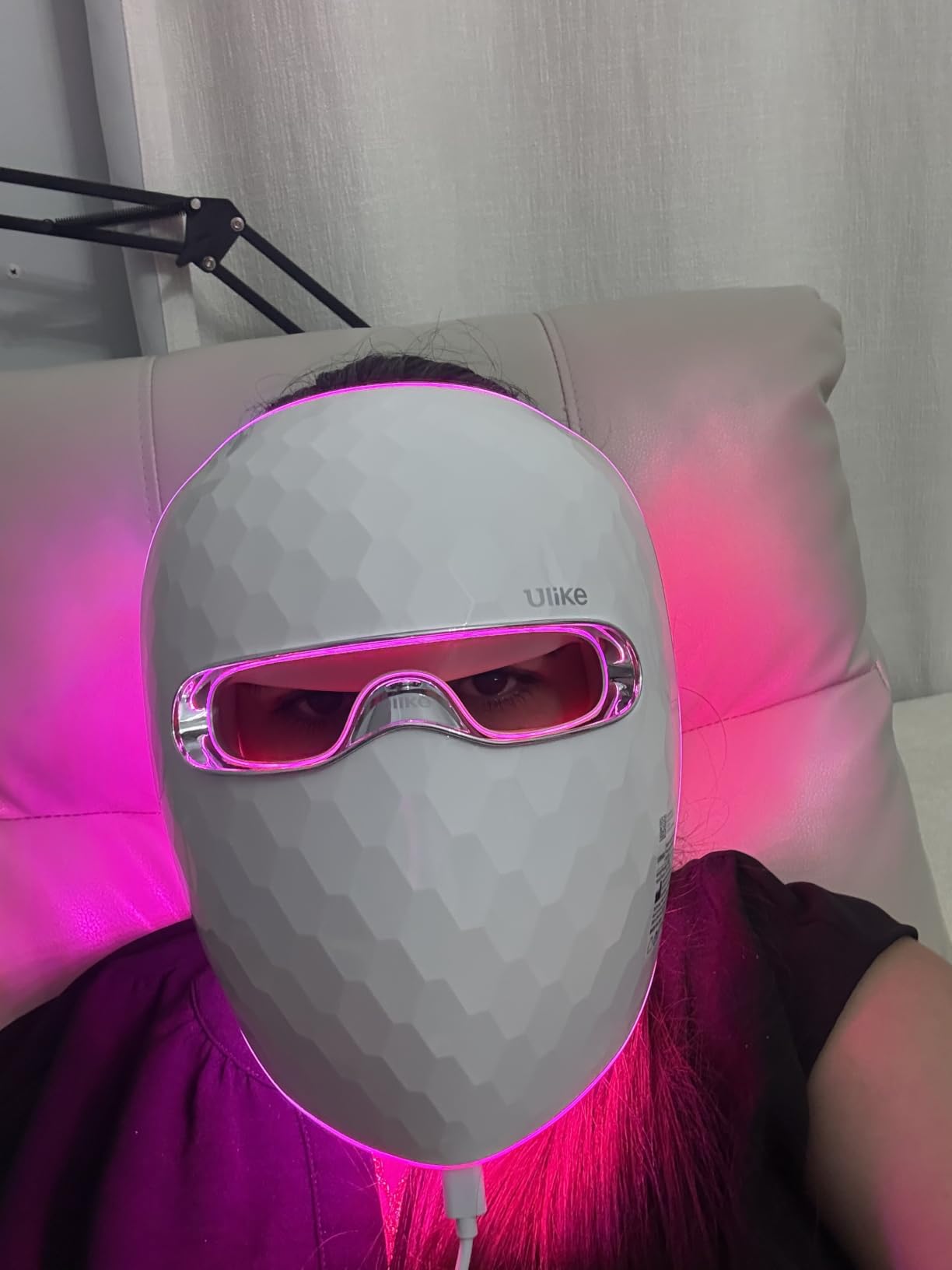 Ulike ReGlow LED Face Mask, Red Light Therapy for Face, Red, Blue, Yellow & Infrared Light Therapy for Acne & Anti-Ageing, Cordless, Remote Control, Eye Protection, Home Skincare Device for Women Wife customer photo 2