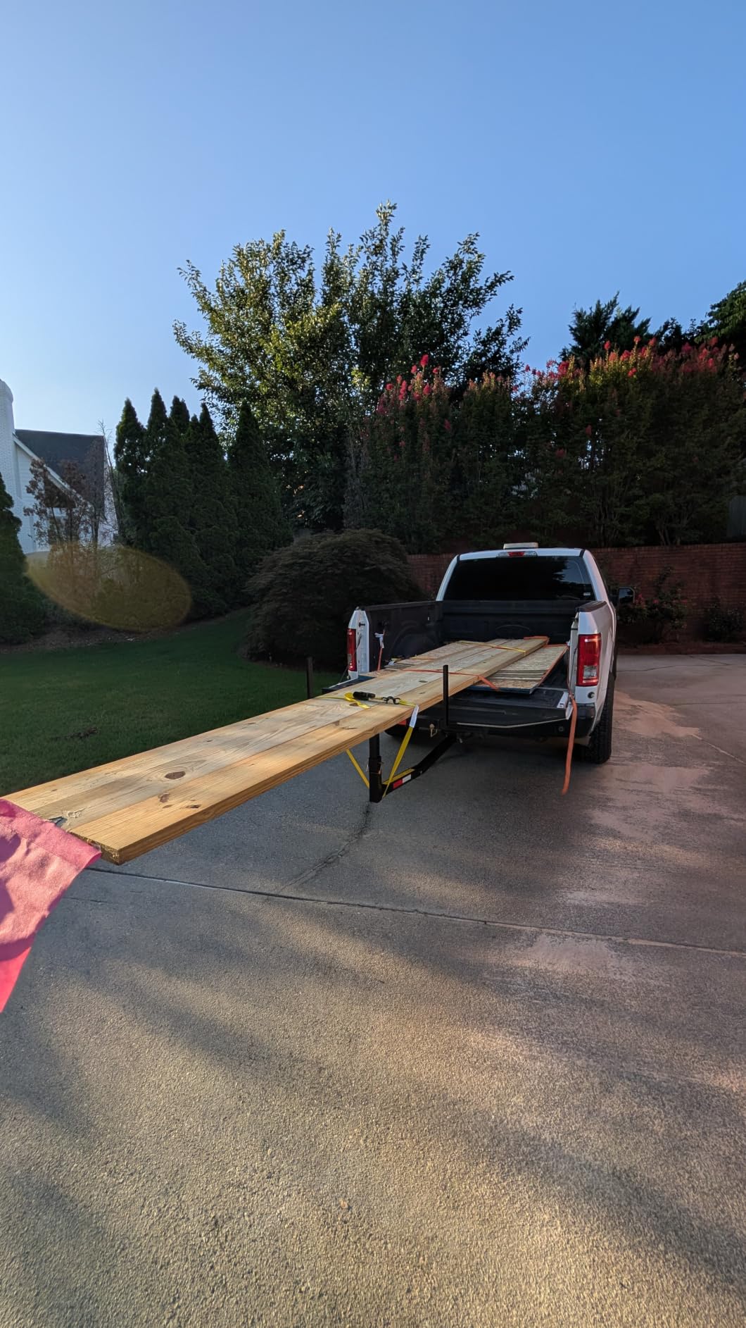 ECOTRIC Truck Bed Extender Design Foldable Pickup Truck Bed Extension 400lb | Capacity for Heavy Duty Lumber Ladder Canoe Boat Kayak Long Pipes - Powder Coated Steel customer photo 2