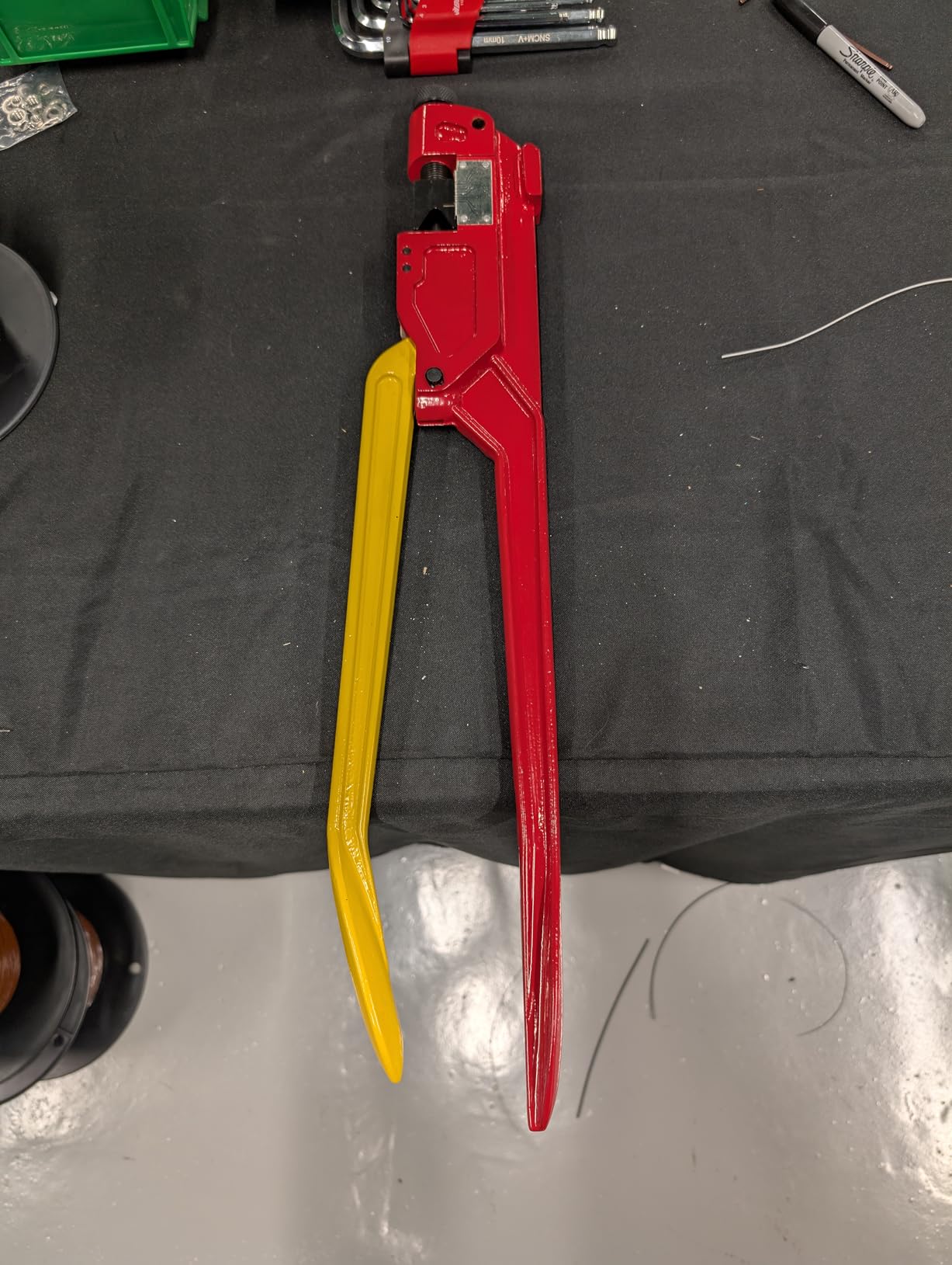 GKG Lug Crimper Tool, Dieless Crimping Tool for 8-4/0 AWG Wire Lugs | Dieless Indent Electrical Battery Terminal Cable Wire, Heavy Duty Battery Cable Crimper with CR-V Steel Handle customer photo 2