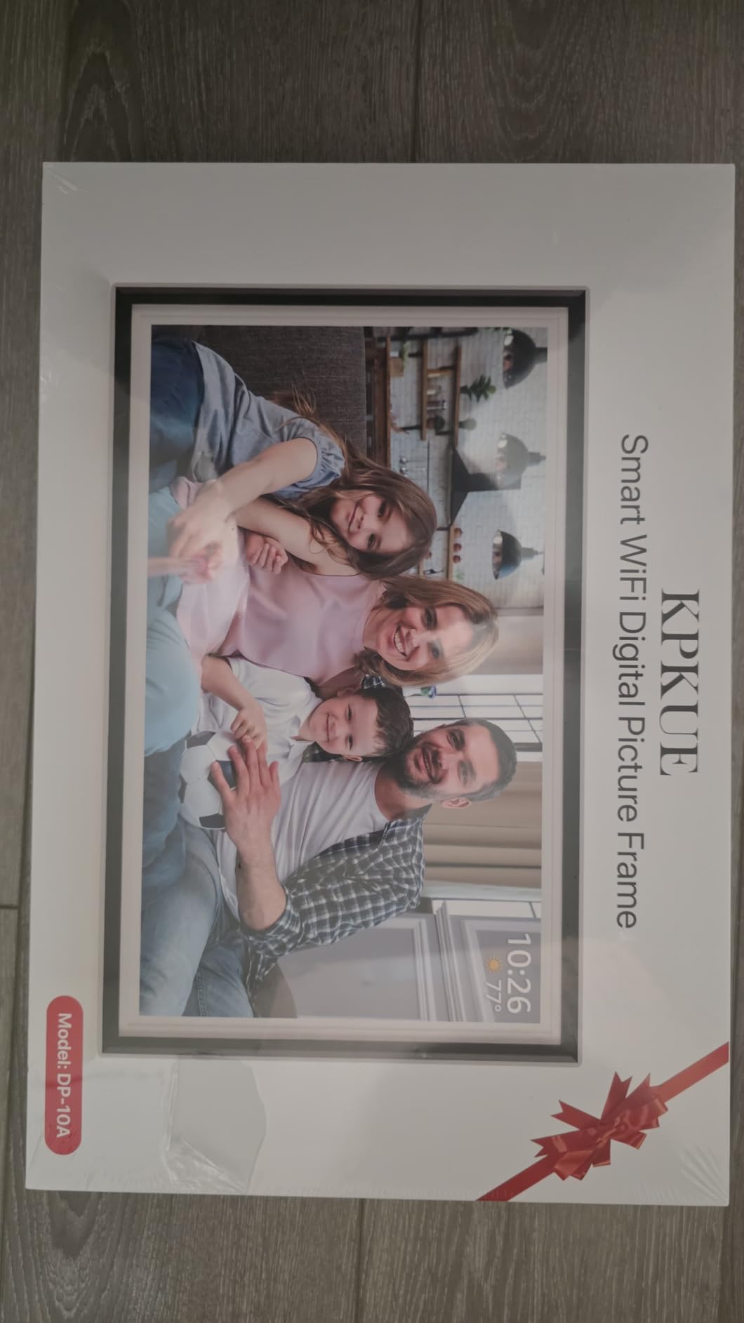 Smart WiFi Digital Picture Frame - 15.6-inch Full HD Touchscreen, 64GB Electronic Photo Frame Wall Mountable for Home Decor, Supports USB&SD Card, Share Precious Memories via Frameo App Anywhere customer photo 1