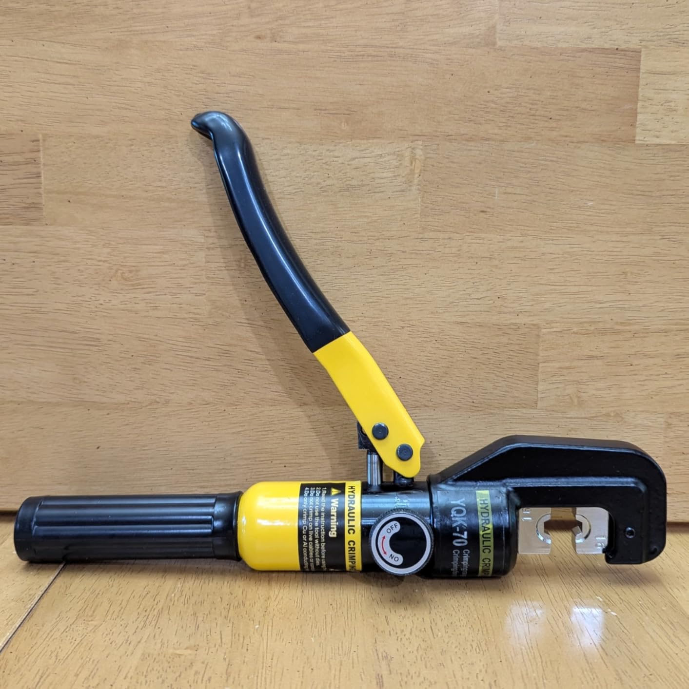 Hydraulic Crimping Tool 12-Ton, Cordless Electric Crimper Kit with Dies | 12 Dies for 6AWG to 800MCM Copper & Aluminum Wire Terminals, Interchangeable Jaws Design, Industrial Grade Safe & Accurate customer photo 1