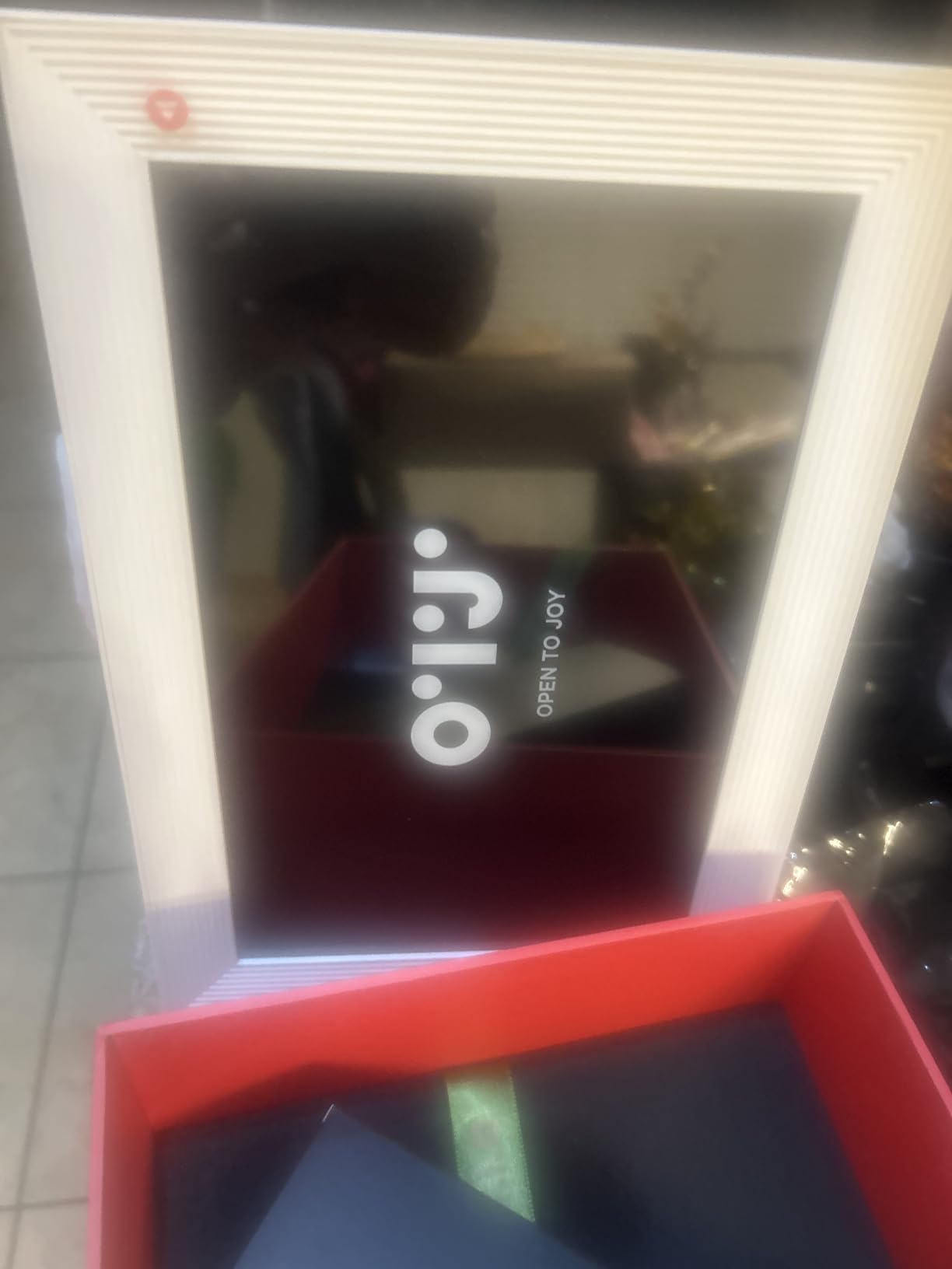 OTJ Frameo Digital Picture Frame 10.1