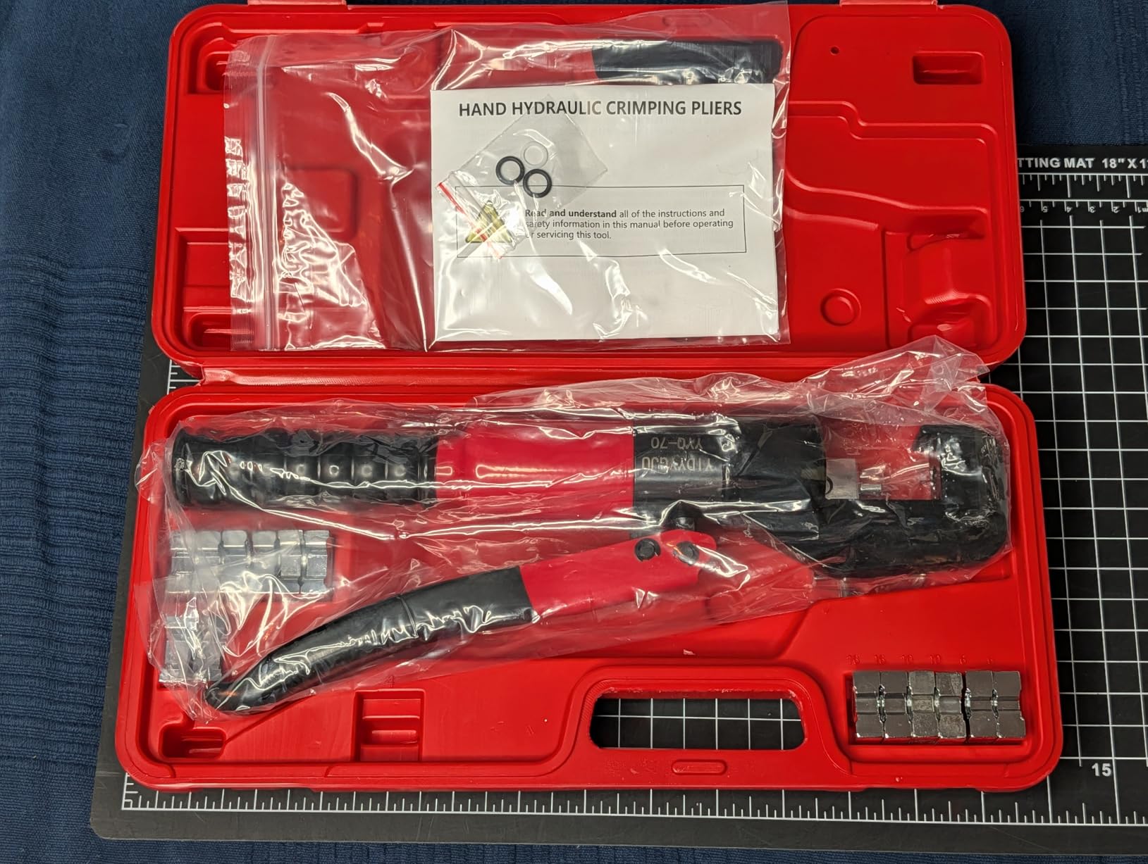 Hydraulic Crimping Tool 12TON Battery Powered 6AWG-800MCM with 12 Dies | 120KN electric hydraulic crimping tool 21V Lithium-Ion 360° Rotating Head for Confined Spaces 3-6 Sec Fast Crimping customer photo 1
