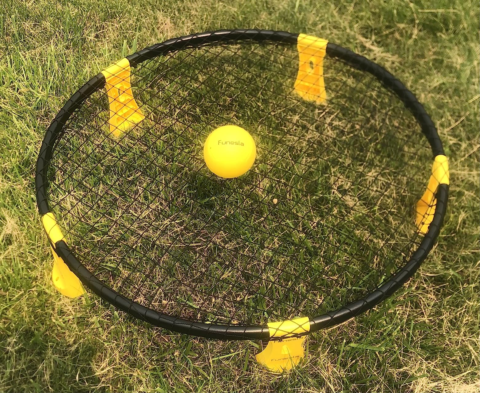 Roundnet Game Set - Outdoor Beach Volleyball Game, Quick Setup Non-Slip Ball Game with Hidden Needle Air Pump & Carry Bag for Beach Backyard Lawn, Park customer photo 2