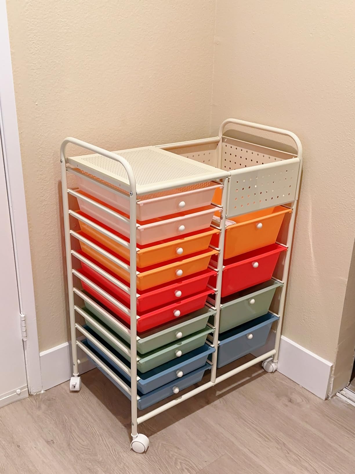 Giantex 15 Drawer Storage Cart, Rolling Craft Cart with Metal Tabletop & Pegboard, Mobile Utility Organizer Trolley with Locking Wheels, Home Office, Classroom, Teacher Supplies, Ivory customer photo 1