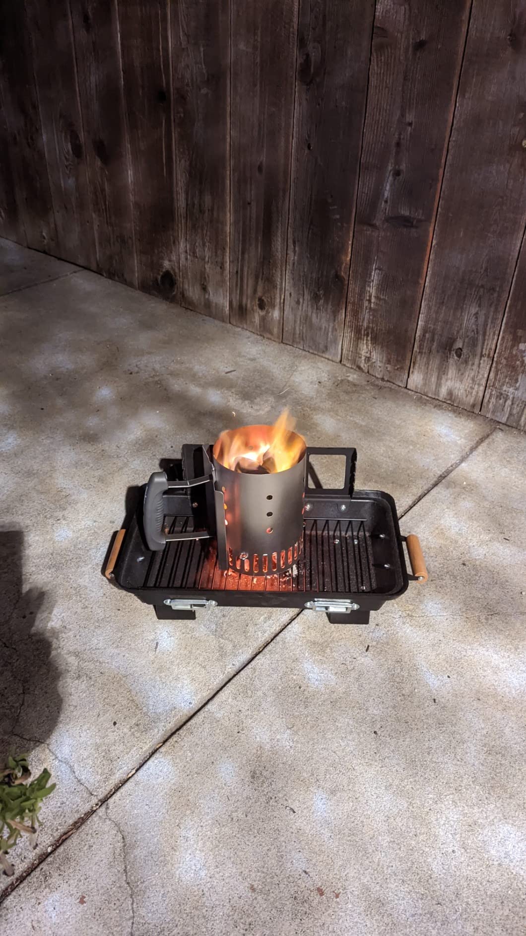 Marsh Allen 30052 Cast Iron Hibachi 10 by 18-Inch Charcoal Grill customer photo 2