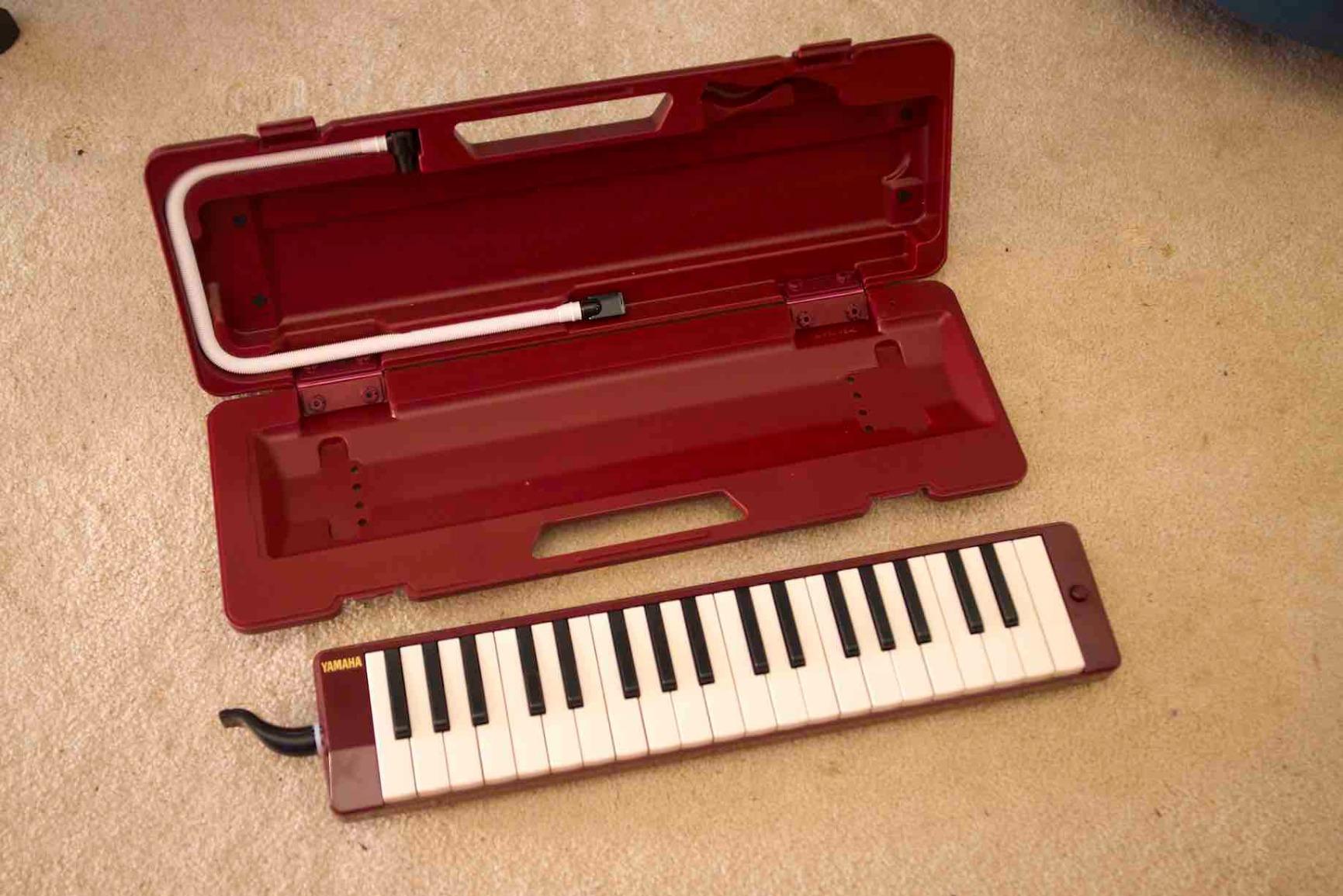 Yamaha P-37D 37-key Pianica customer photo 1