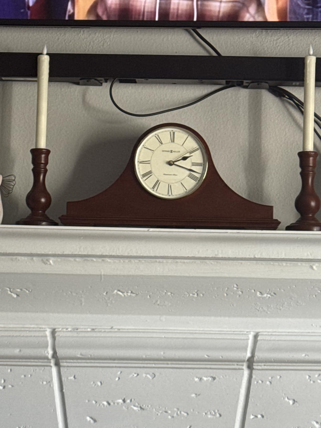 Howard Miller Christopher Mantel Clock – Hardwood Table Clock, Quartz Movement, Westminster Chime, Brass Bezel, Roman Numerals, Battery Powered customer photo 1