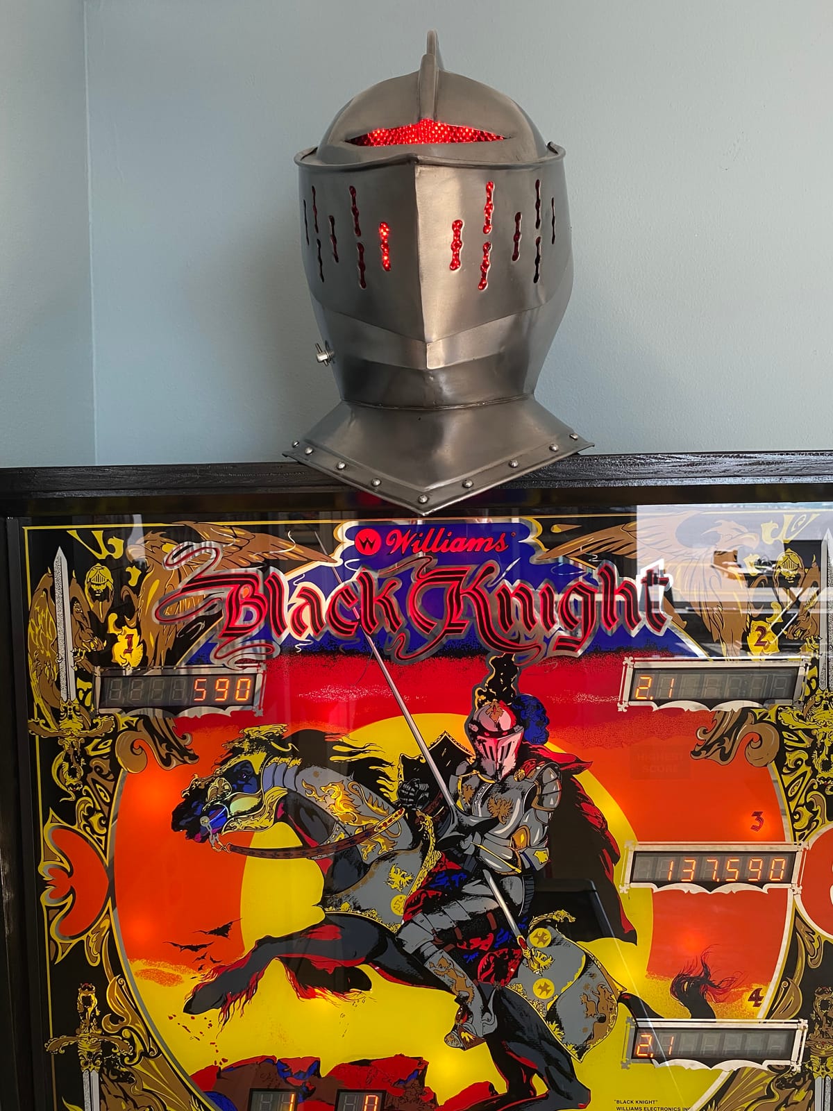 Whetstone Cutlery Medieval Knight's Full Size Armor Helmet customer photo 1