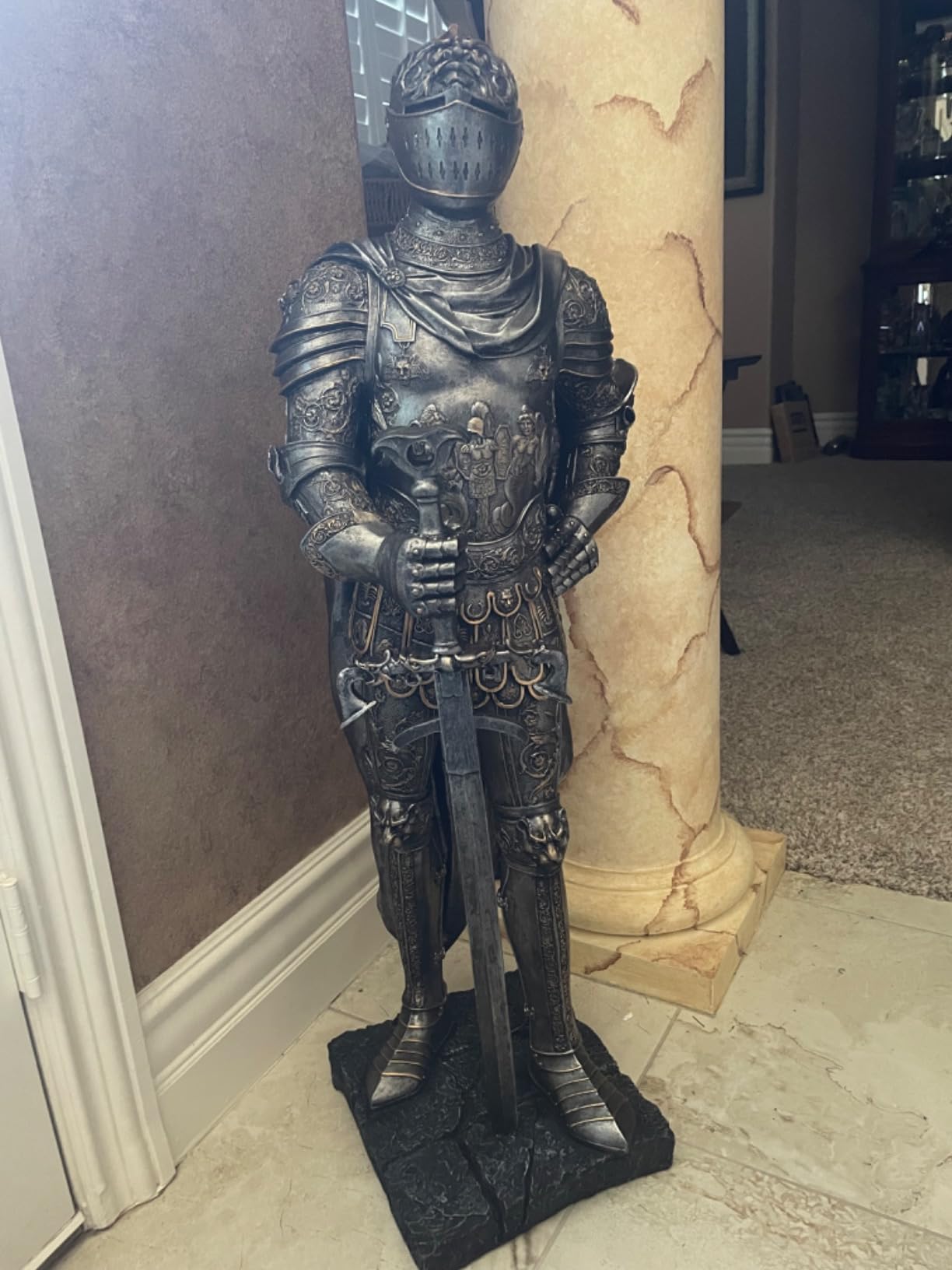 Design Toscano King's Guard Medieval Decor Half Scale Knight Armor Gothic Statue, 39 Inch Tall, Cast Stone Resin, Metallic Finish with Faux Stone Base customer photo 2