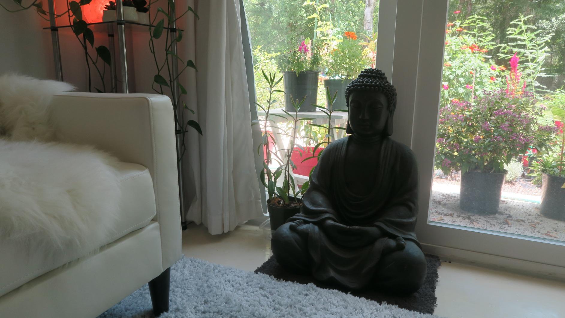 Design Toscano Jolly Hotei Laughing Man Asian Decor Indoor/Outdoor Garden Statue, 26 inches tall, Cast Stone Resin, Two Tone Stone Finish customer photo 1