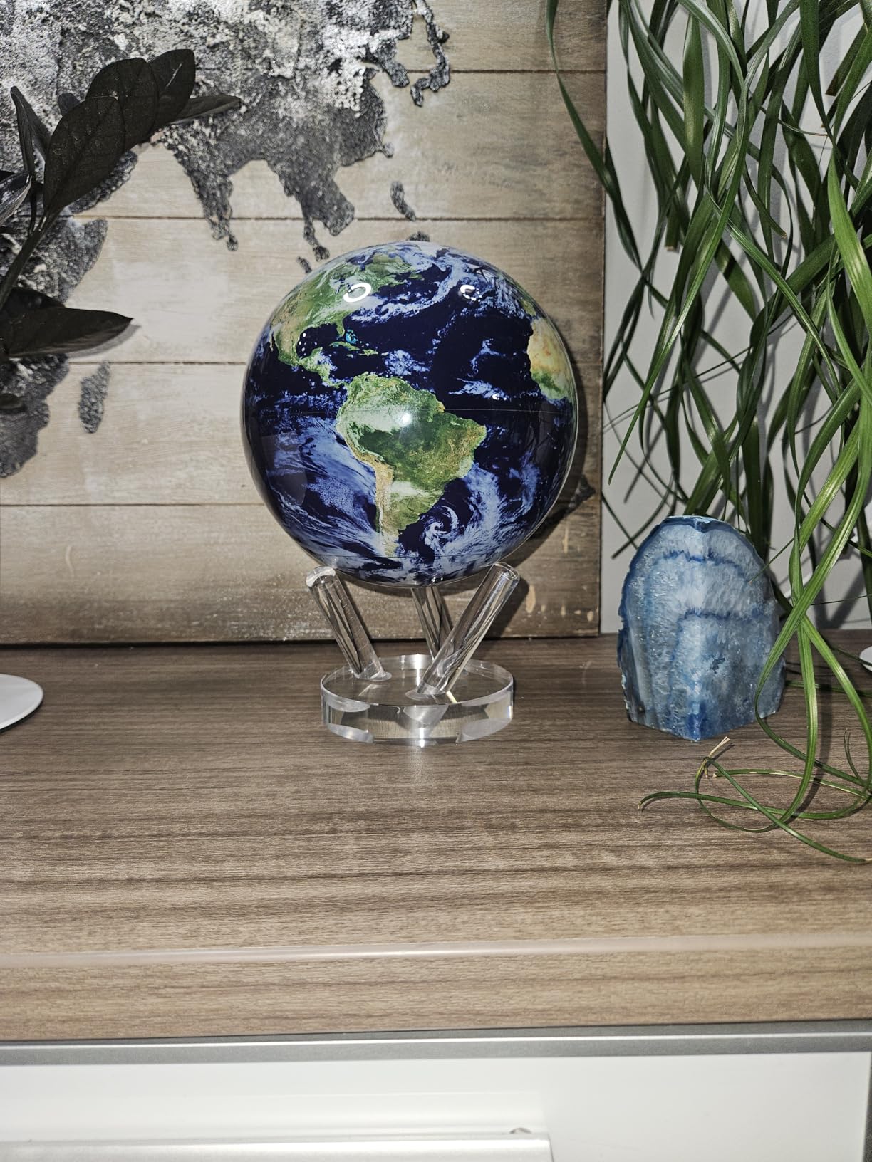 MOVA Self Rotating Globe, Earth with Clouds Classic (4.5