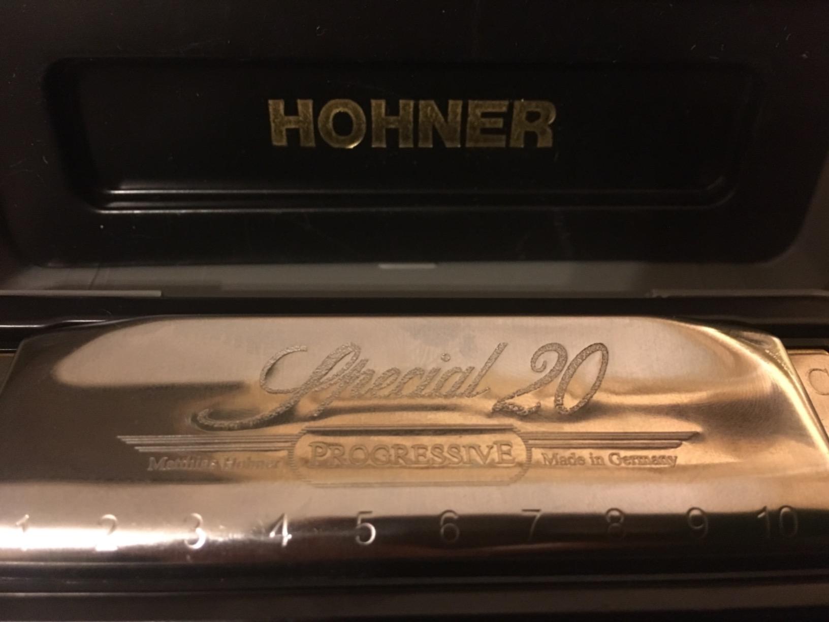 Hohner Special 20 Diatonic Harmonica, C-major - Professional, Responsive Reeds, Injection Molded Plastic Comb with Projecting Mouthpiece customer photo 2