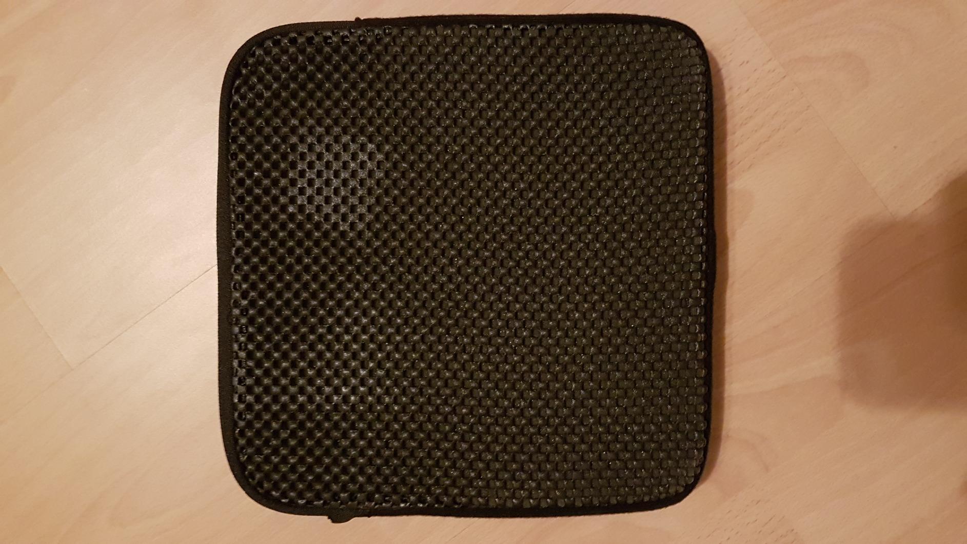 Deluxe Cajon Seat for Any Size with Thick Padding & No Adhesive Required customer photo 1