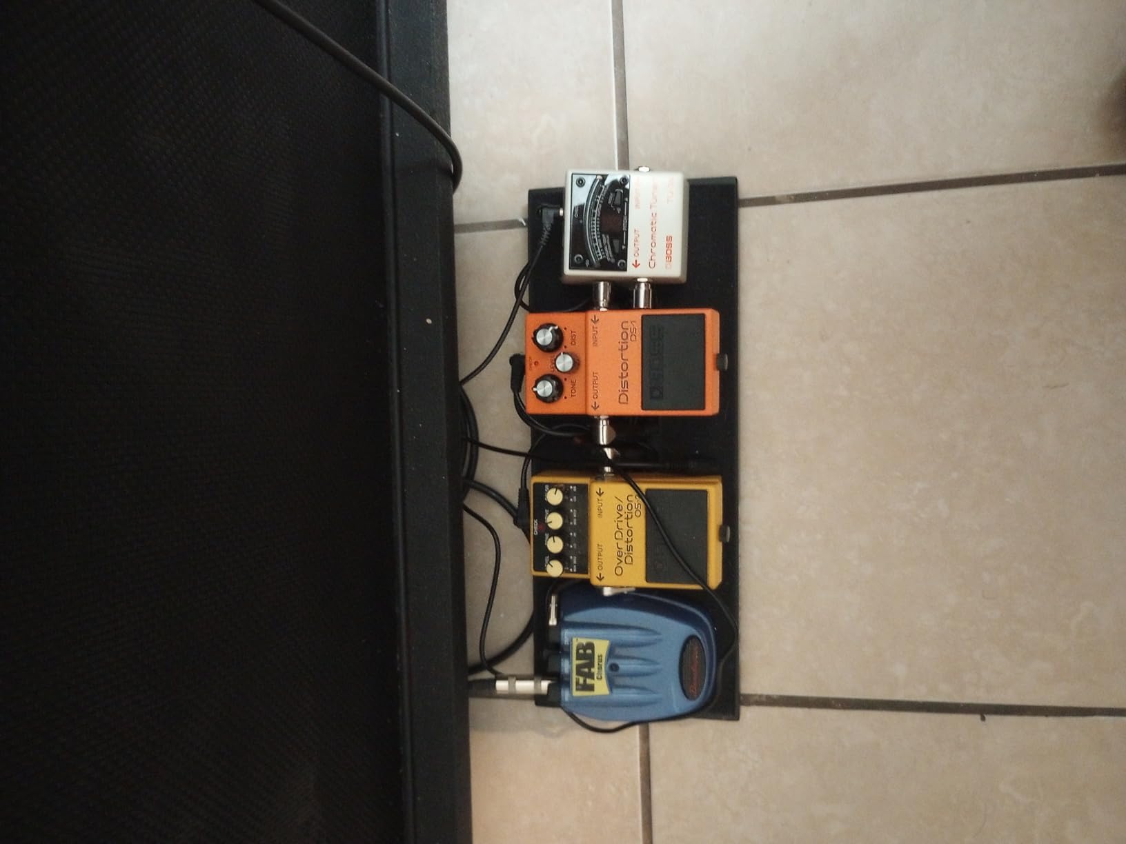 BOSS TU-3S Compact Chromatic Tuner for your Pedalboard | Industry-Standard Performance in a Tiny Footprint | Rock-Solid Tuning for Guitar and Bass | 21-Segment LED Meter | Accu-Pitch Sign Function customer photo 1