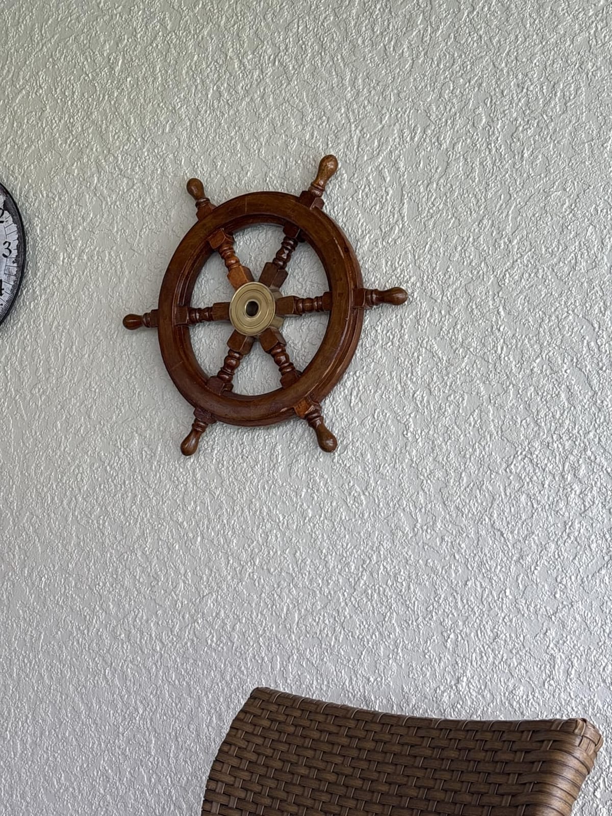 Nagina International Natural Wood Premium Pirate's Boat Ship Wheel (18 Inches) customer photo 2