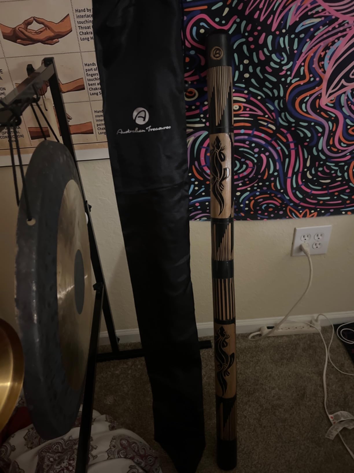 Easy-to-Play Bamboo Didgeridoo for Beginners - Featuring Hand-Carved Designs and Nylon Bag. FREE DIDGERIDOO KEYCHAIN AND DISCOUNT COUPON FOR DIDGERIDOO LESSONS INCLUDED customer photo 1