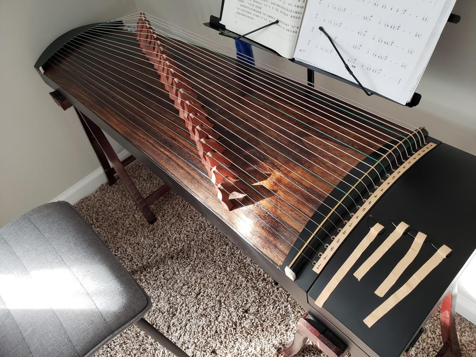 OrientalMusicSanctuary Professional Black Sandalwood Travel Guzheng - INCLUDES COMPREHENSIVE TUTORIAL BOOK AND ETUDES customer photo 2