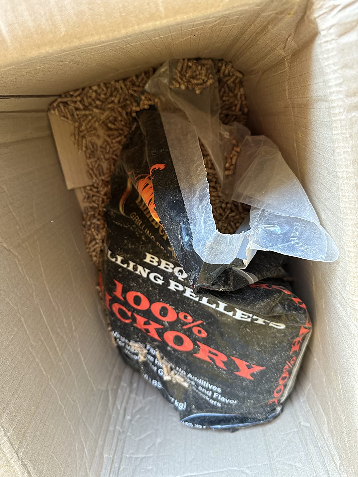 Lumber Jack 100% Hickory BBQ Grilling Pellets – 20 lbs. customer photo 1