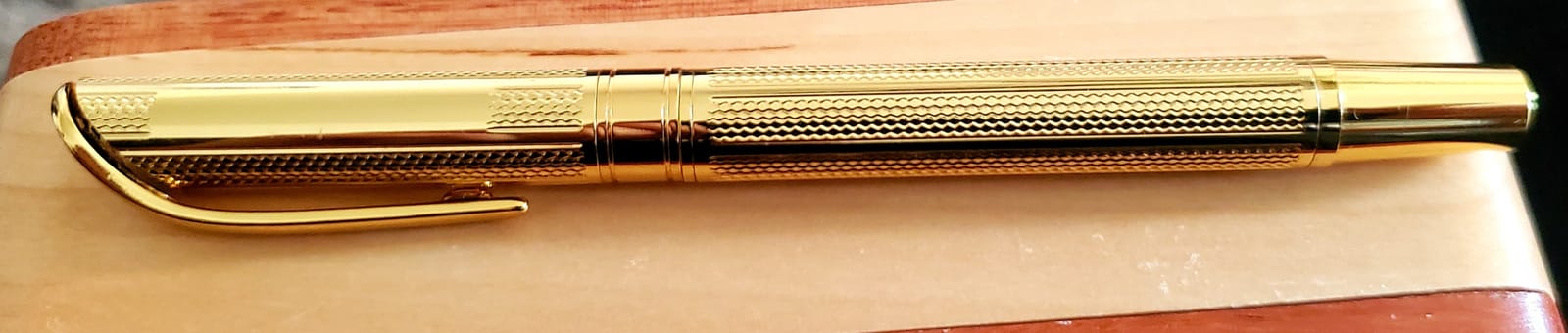 Penneed Rollerball Pen for Men Women Executive Home Office Use, with Gift box Refillable 0.7mm Black Ink G8(Fancy Dark Gray) customer photo 1