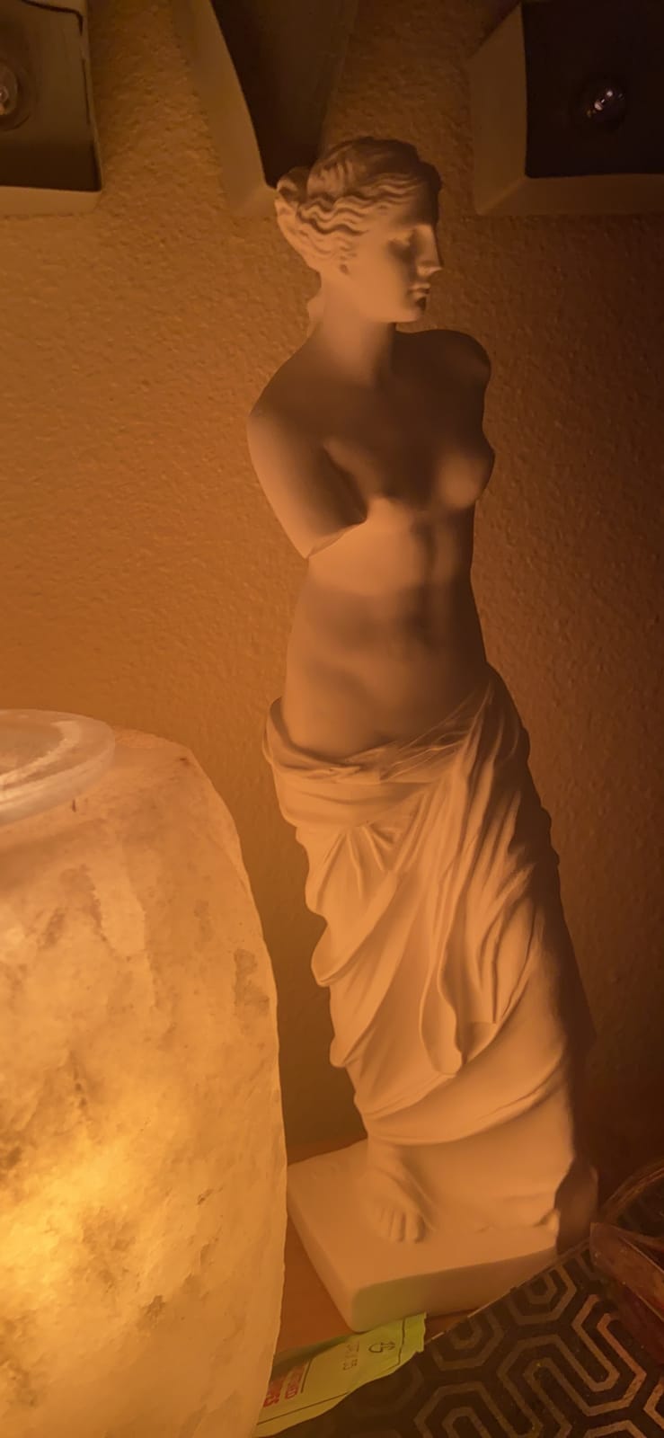 Venus de Milo Statue - Handcrafted Resin Sculpture 11 Inch Tall White Greek Goddess Art | Museum Replica for Home Decor, Office Desk, Bookshelf Display | Roman Aphrodite Mythology Decor customer photo 2