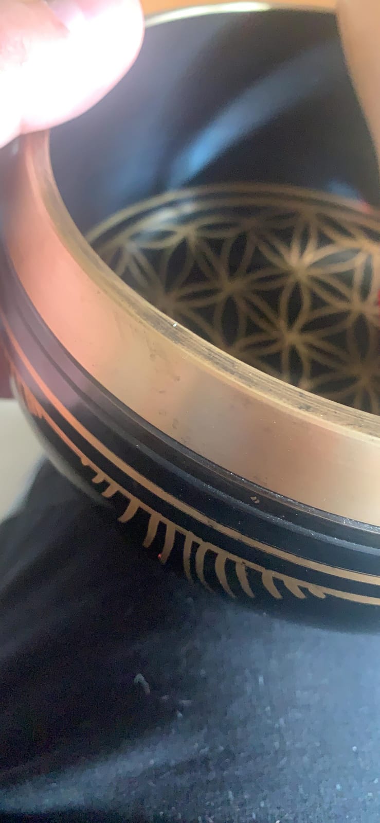 6 inch Flower of Life Design Singing Bowl with Mallet and Cushion. Tibetan Sound Bowls for Energy Healing, Mindfulness, Grounding, Zen, Meditation, Feng Shui customer photo 2