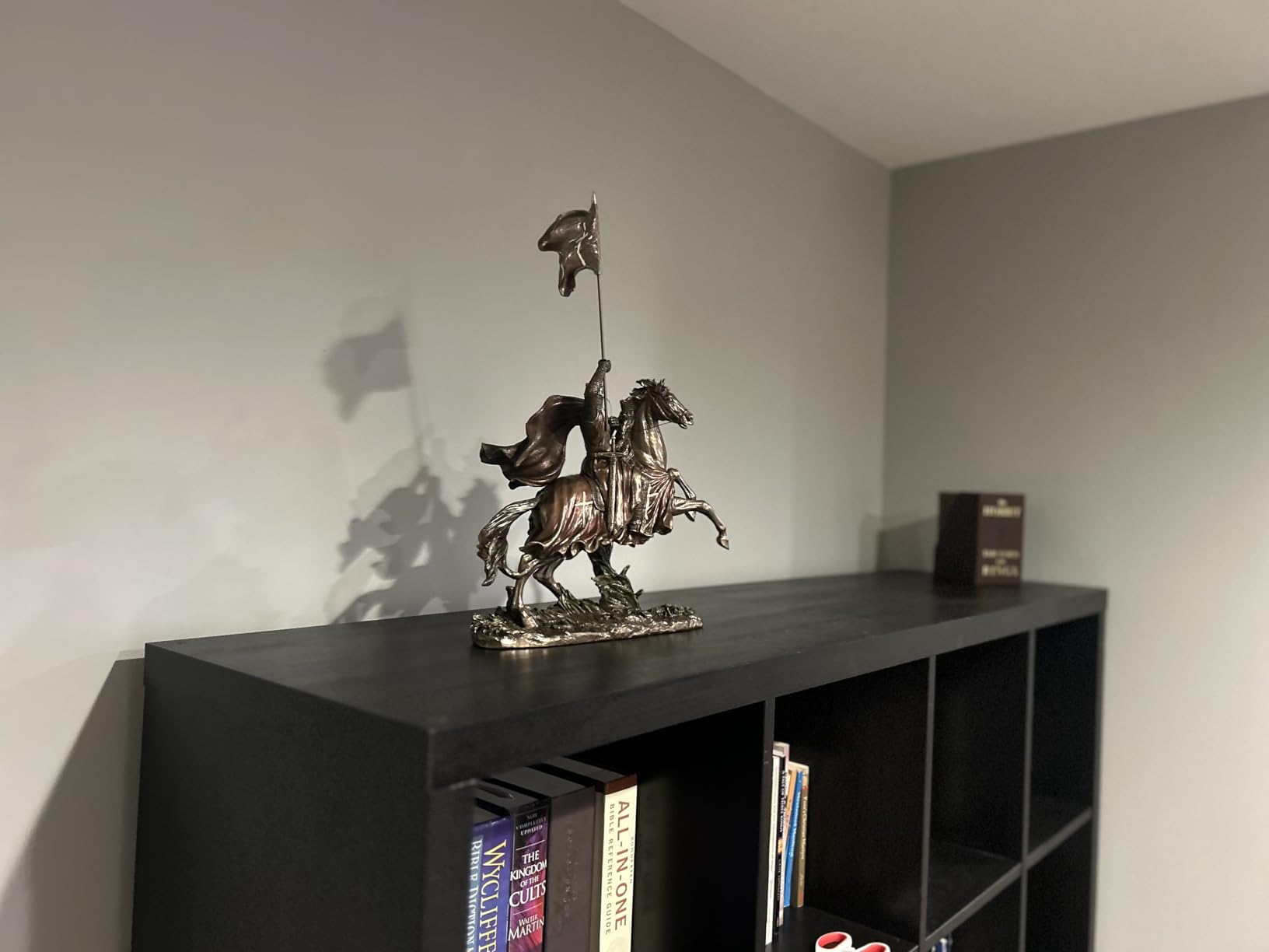 Veronese Design 14 3/4 Inch Medieval Times Crusades Templar Knight on Horse Holding Flag Antique Bronze Color customer photo 2