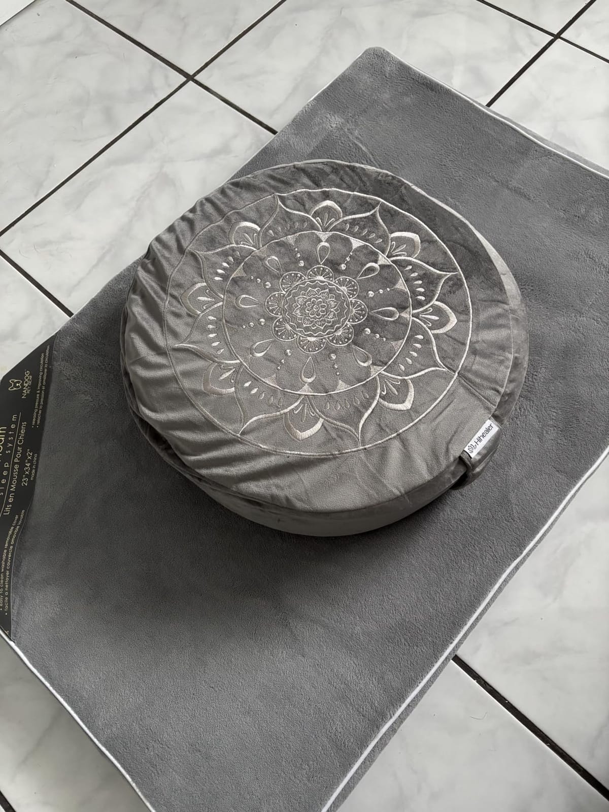 Hihealer Meditation Cushion, Traditional Tibetan Velvet Meditation Pillow customer photo 1